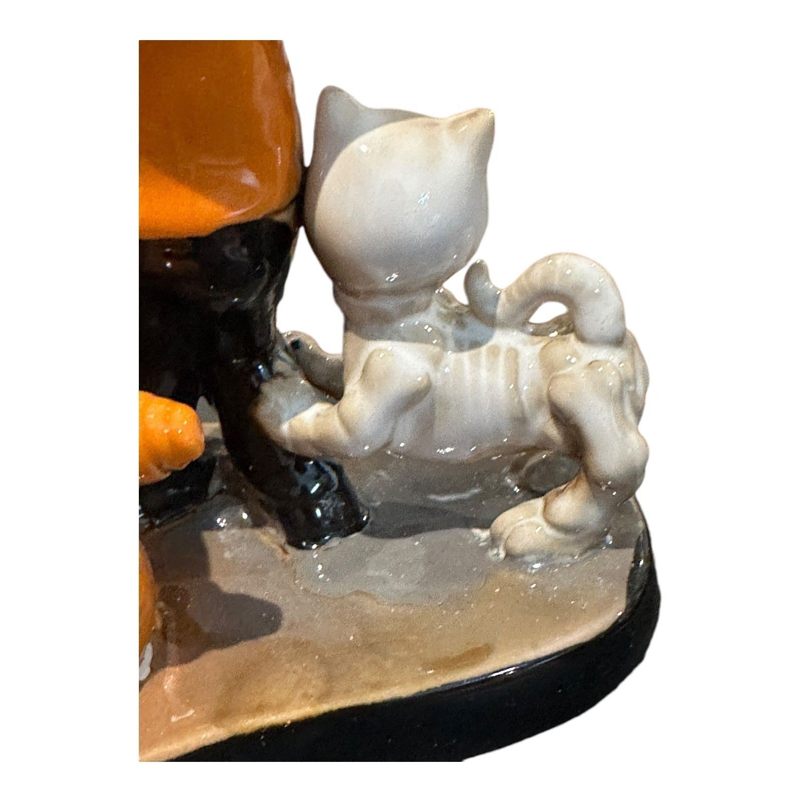 Designer Yankee Candle Boney Bunch Hotel Pet Service Bonesy Halloween Size ONE SIZE - 15 Thumbnail