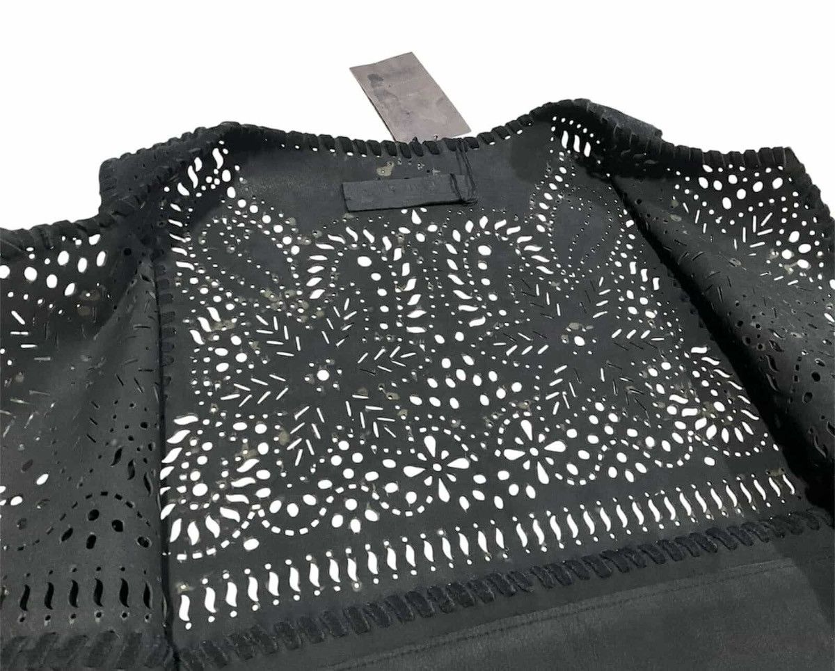 14th Addiction × Japanese Brand × Yasuyuki Ishii 🔥Rare Archived G.O.A Cowhide Leather Frayed Vest Perforated Size US M / EU 48-50 / 2 - 9 Thumbnail