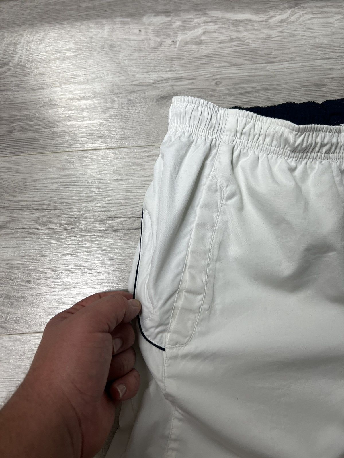 Nike × Vintage Vintage Nike Shox Big Logo White Nylon Shorts Size US 32 / EU 48 - 11 Thumbnail