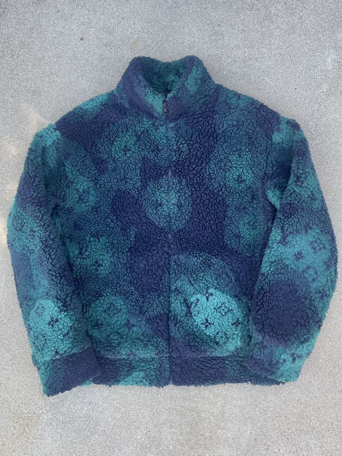 Louis Vuitton Louis Vuitton Fleece Sherpa Size US L / EU 52-54 / 3 - 1 Thumbnail