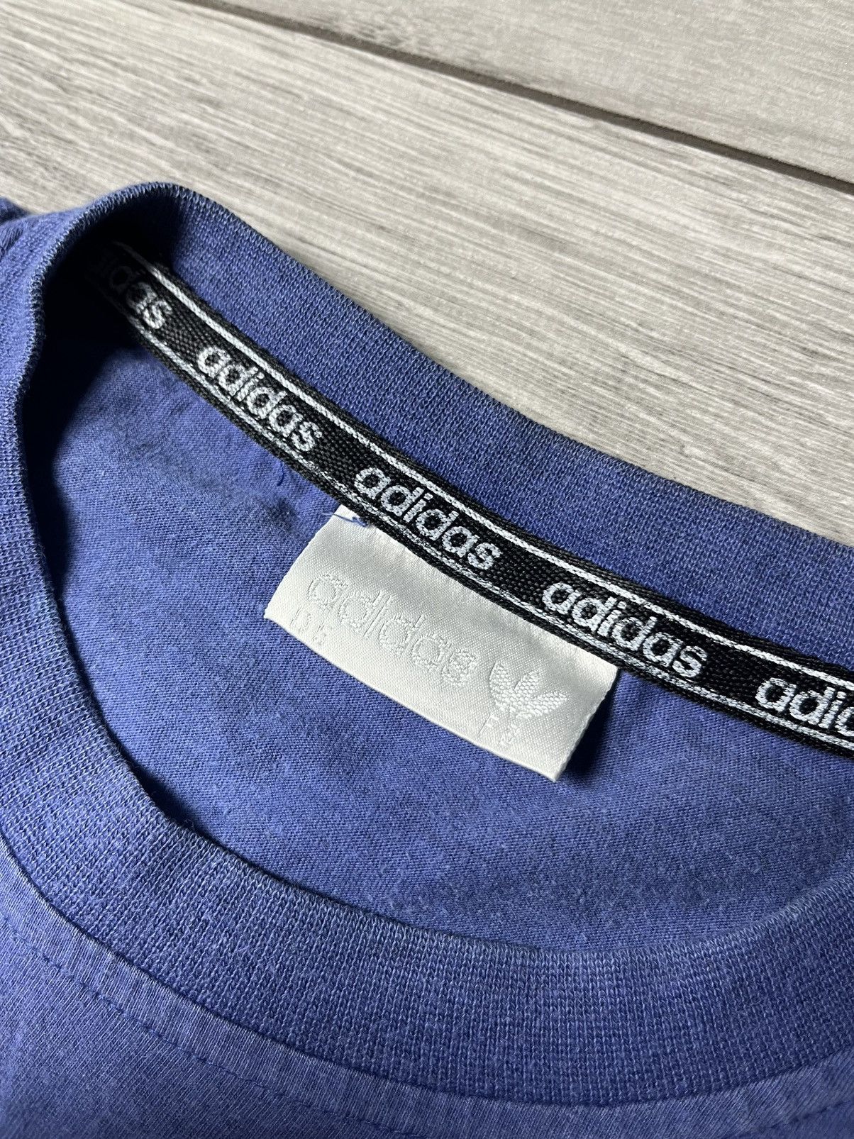 Adidas Vintage Adidas Tshirt big logo size Large Size US L / EU 52-54 / 3 - 4 Thumbnail