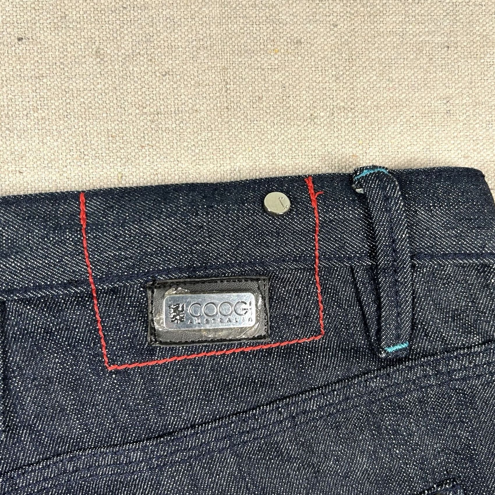 Coogi VINTAGE COOGI Jeans Mens 34x32 Patch Embroidered Australia Logo Denim Y2k Hip Hop Jeans Mens Size US 34 / EU 50 - 7 Thumbnail