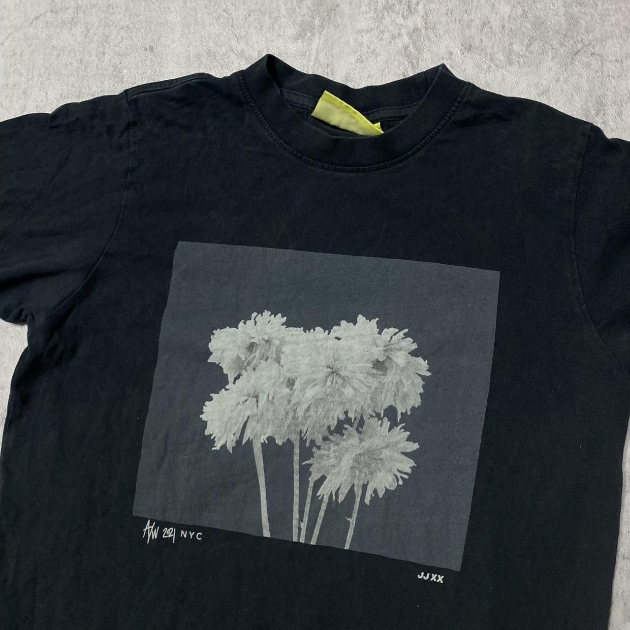 Other Black JJXX flower tee #flowerpower Size US L / EU 52-54 / 3 - 2 Thumbnail