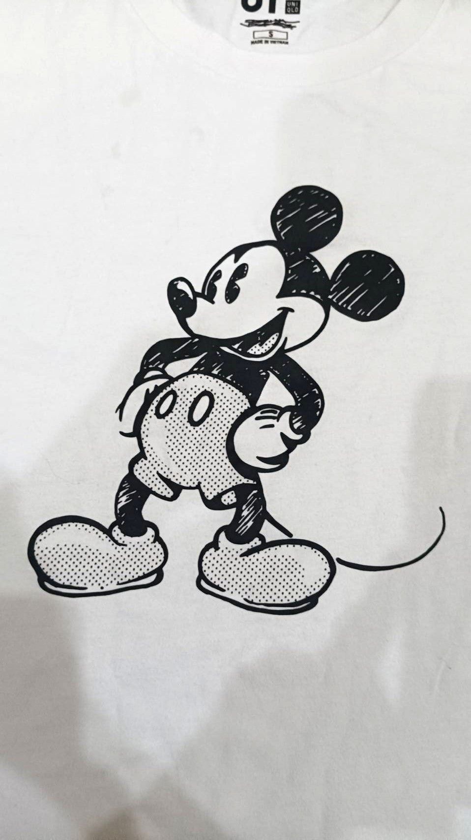 Uniqlo UT Uniqlo x Joshua Vides Mickey Mouse T Shirt Size S / US 4 / IT 40 - 4 Thumbnail