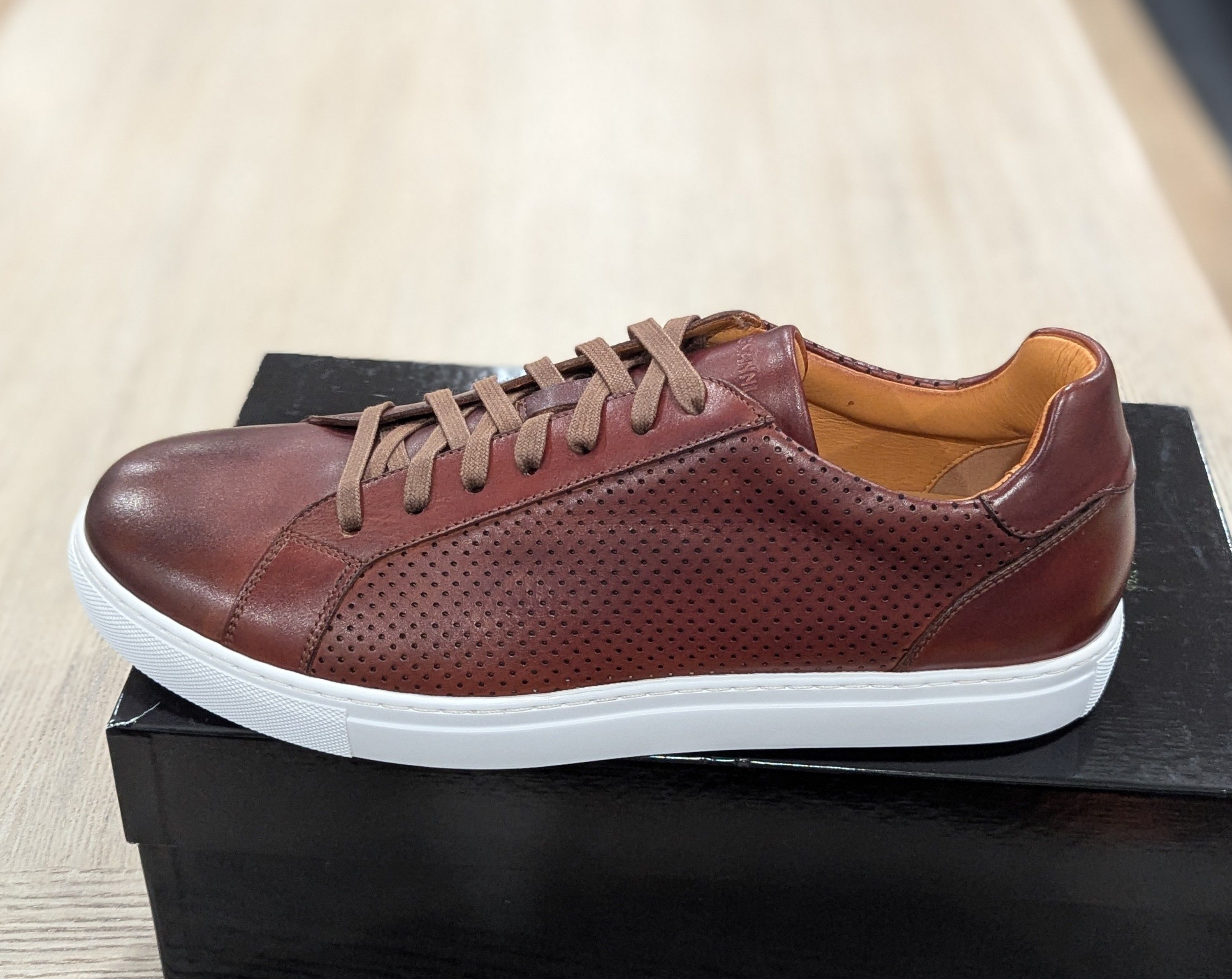Magnanni Magnanni "Ashley" Leather Sneakers Cognac US 11.5 Size US 11.5 / EU 44-45 - 4 Thumbnail