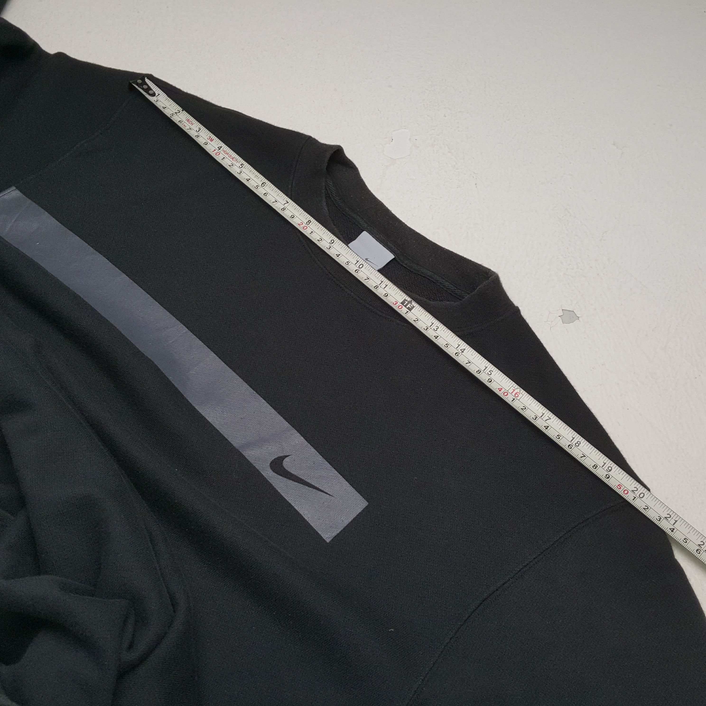 Nike × Vintage Vintage NIKE Sportswear Small Swoosh Logo Sweatshirts Size US L / EU 52-54 / 3 - 6 Thumbnail
