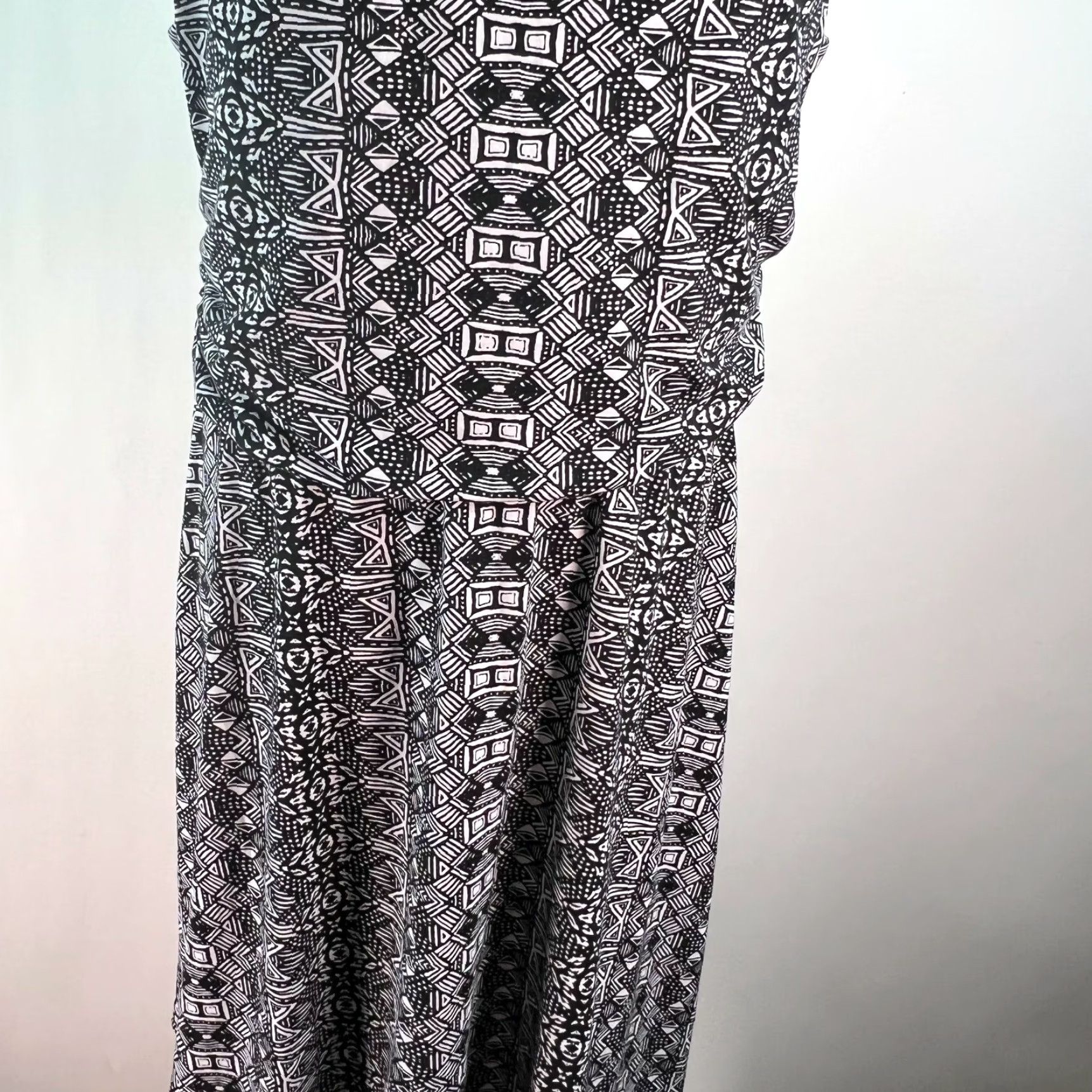Faded Glory VINTAGE Faded Glory Womens Geometric Print Sleeveless White Shift Dress XL Size XL / US 12-14 / IT 48-50 - 5 Thumbnail
