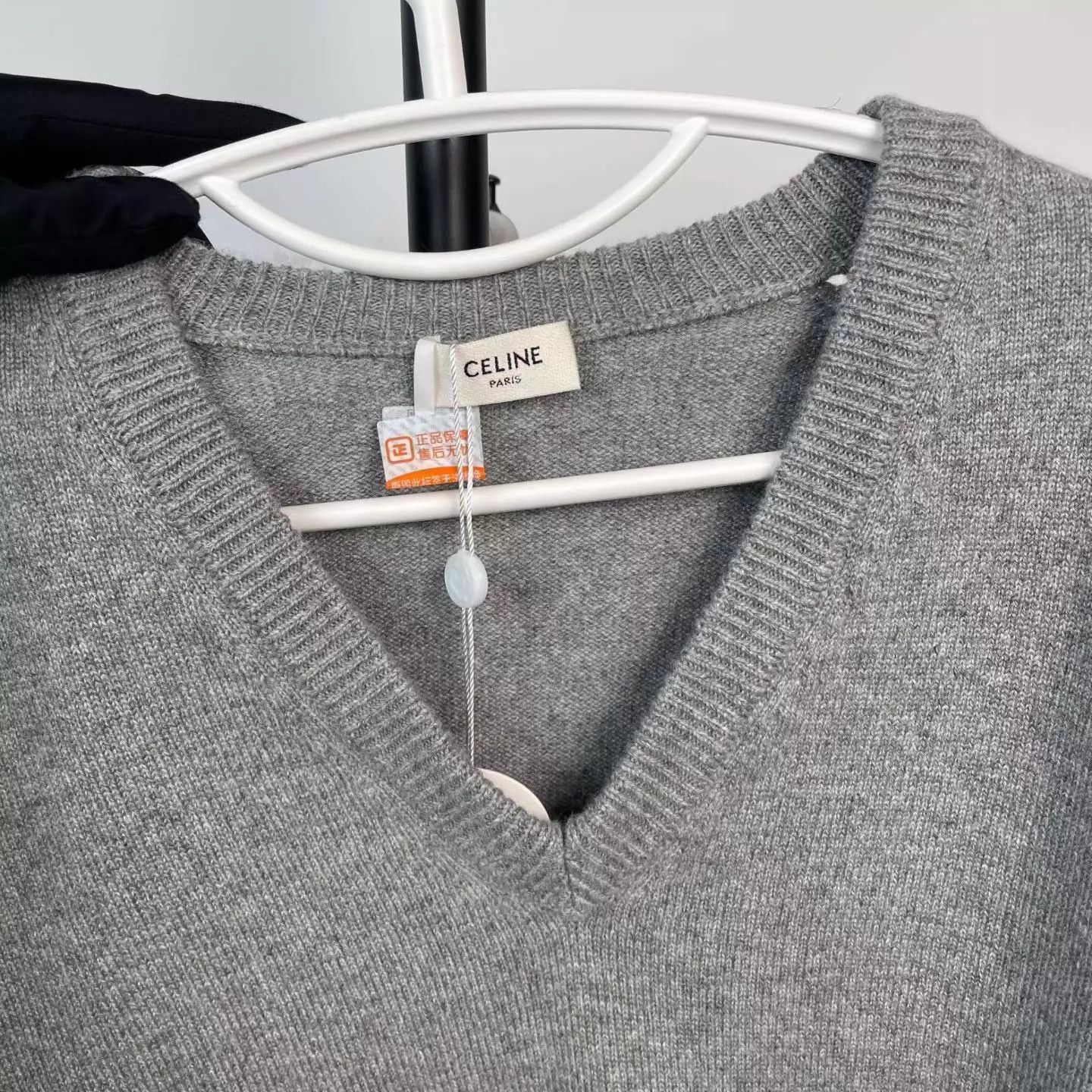 Celine CELINE gray V-neck pocket knit sweater S Size S / US 4 / IT 40 - 4 Thumbnail