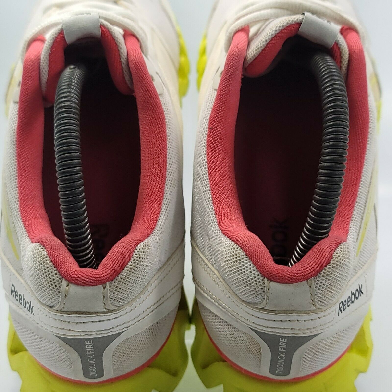Reebok Reebok Zigquick Fire Shoe Women Size 8.5 J95936 White Yellow Size US 8.5 / IT 38.5 - 4 Thumbnail