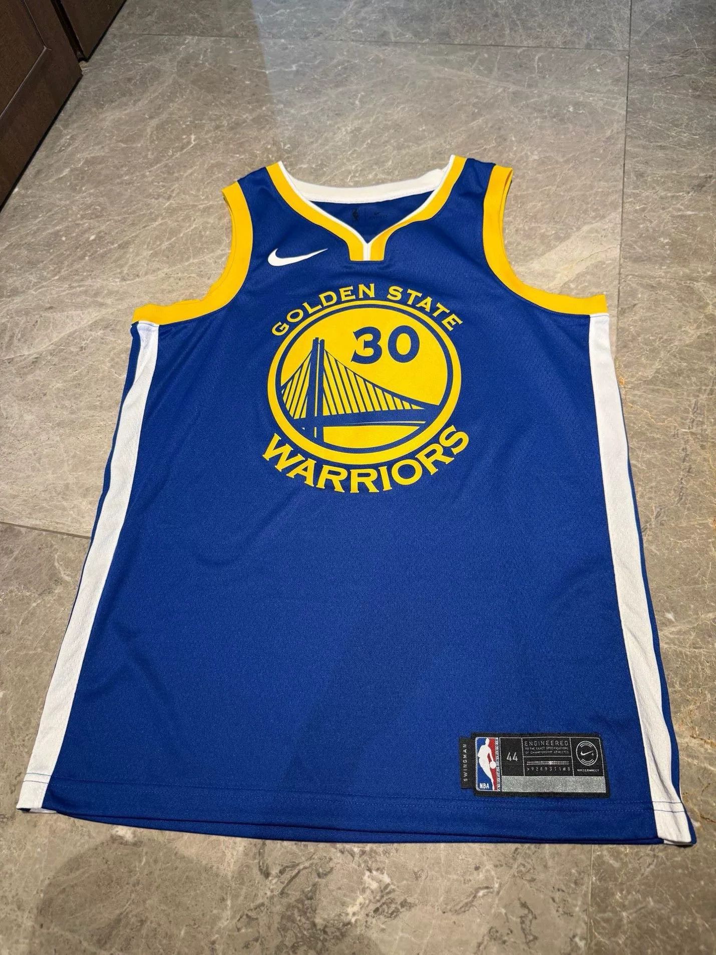 Nike Nike Gold Jersey M Men Size US M / EU 48-50 / 2 - 1 Thumbnail