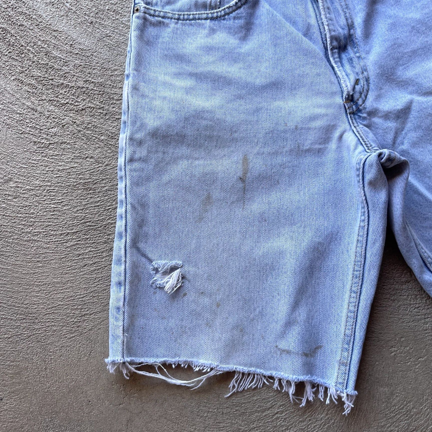 Levi's VINTAGE Levi's 550 Baggy Shorts Mens 32 Blue Denim Skater Jorts 90s Hip Hop Size US 32 / EU 48 - 3 Thumbnail
