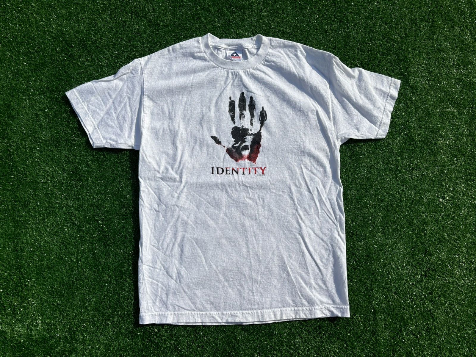 Vintage Vintage Promo 2003 Horror Movie Identity Tee Size US L / EU 52-54 / 3 - 1 Thumbnail