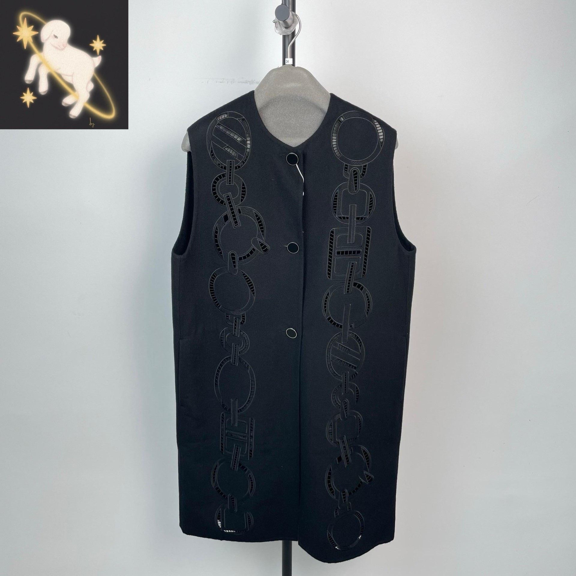 Hermes Hermes Vest 23 Women Size XS / US 0-2 / IT 36-38 - 1 Thumbnail
