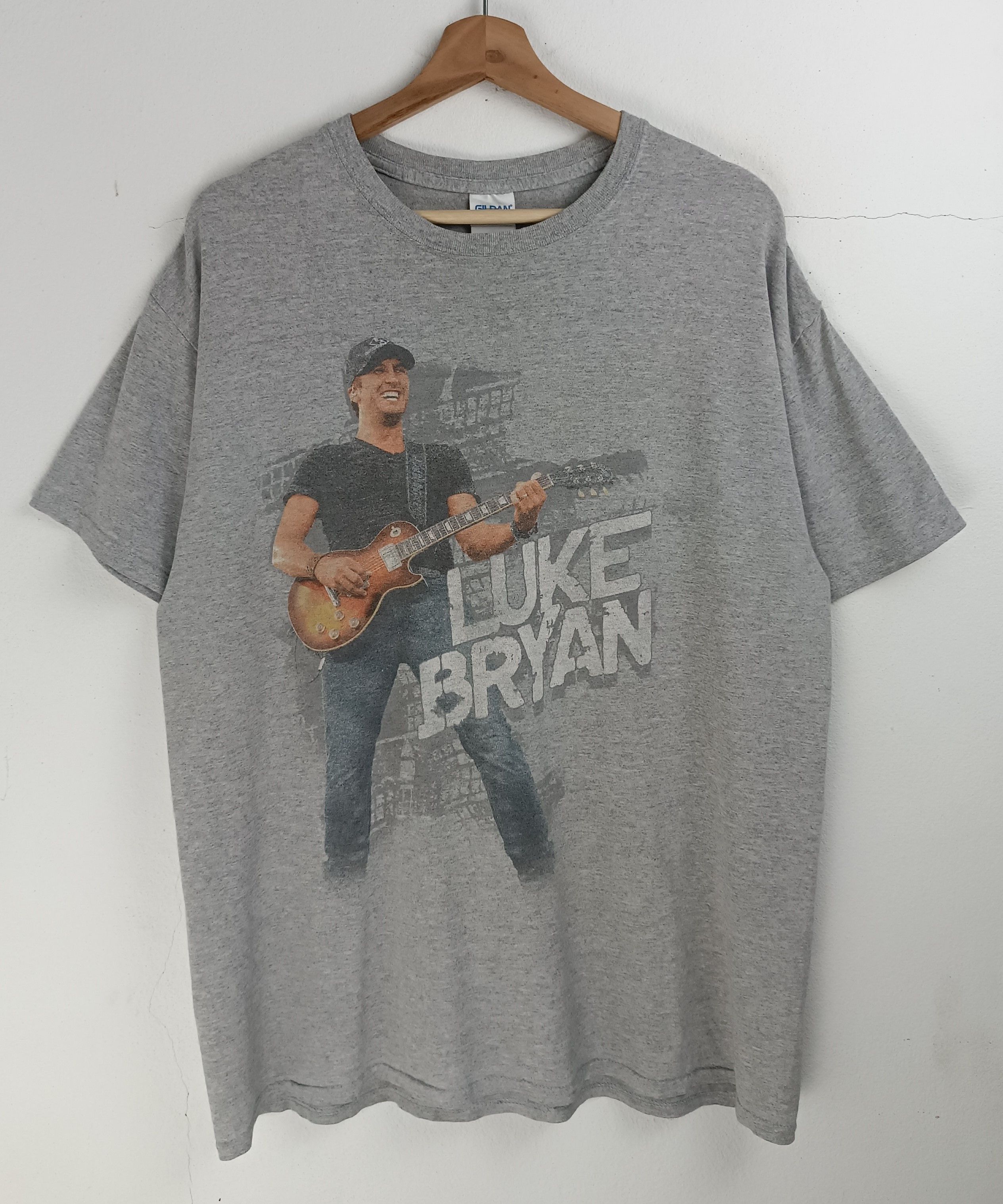 Band Tees VINTAGE LUKE BRYAN COUNTRY TOUR TEE blake shelton mcgraw Size US L / EU 52-54 / 3 - 3 Thumbnail