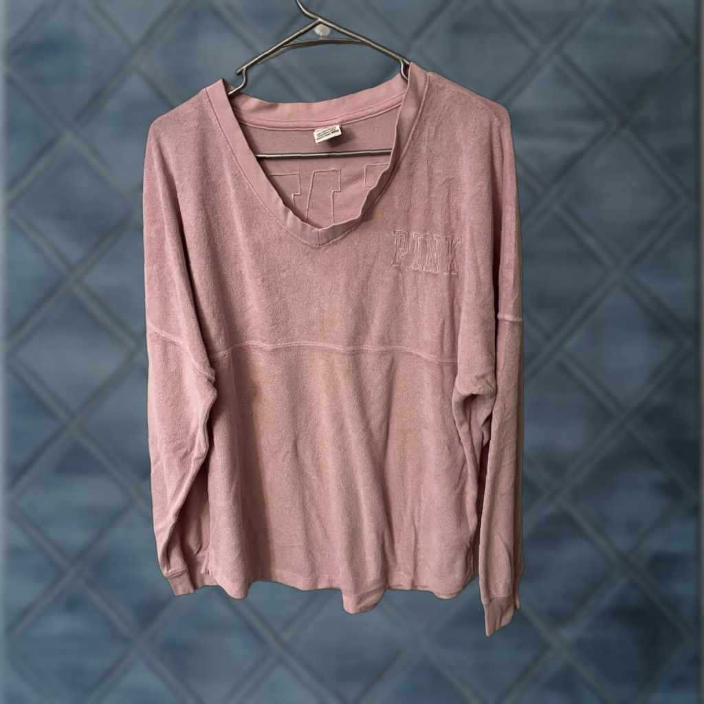 Pinko PINK Shirt Women SMALL Pink Velour V Neck Logo Color Size S / US 4 / IT 40 - 1 Thumbnail