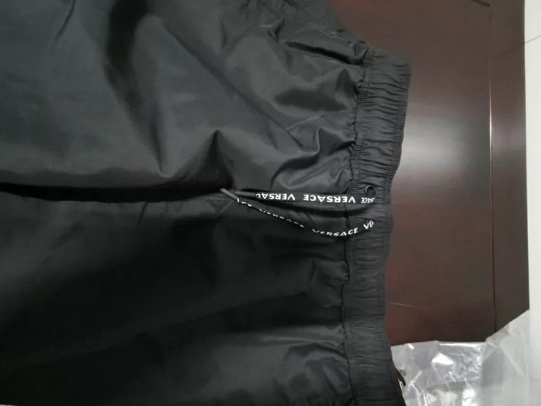 Versace Versace Main line casual shorts Size US 30 / EU 46 - 6 Thumbnail