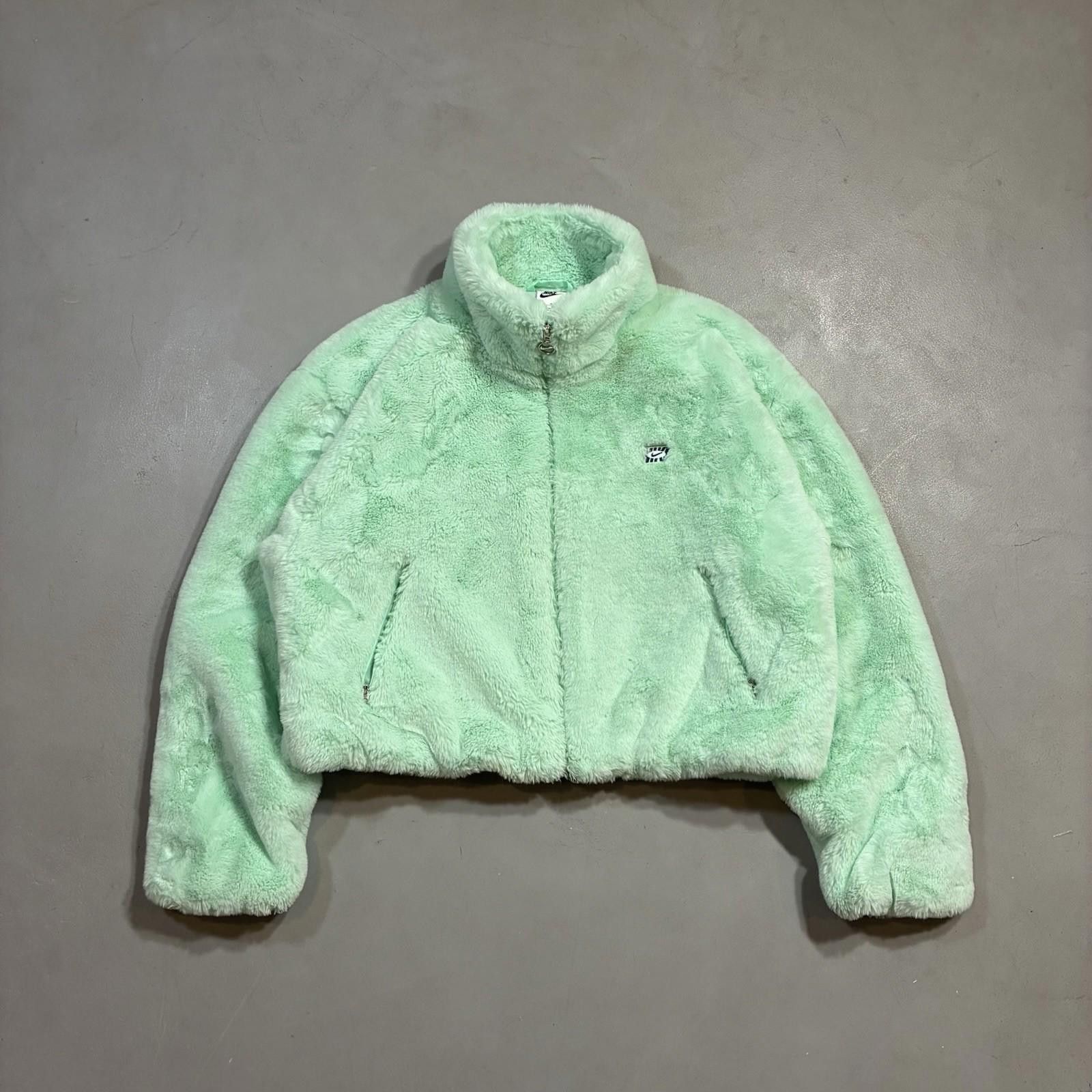 Nike nike mint green fluffy faux fur cropped jacket Size M / US 6-8 / IT 42-44 - 1 Thumbnail