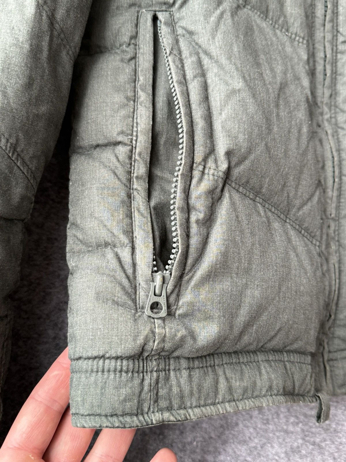 Diesel Vintage Diesel avant garde Olive Down jacket size S Size US S / EU 44-46 / 1 - 6 Thumbnail