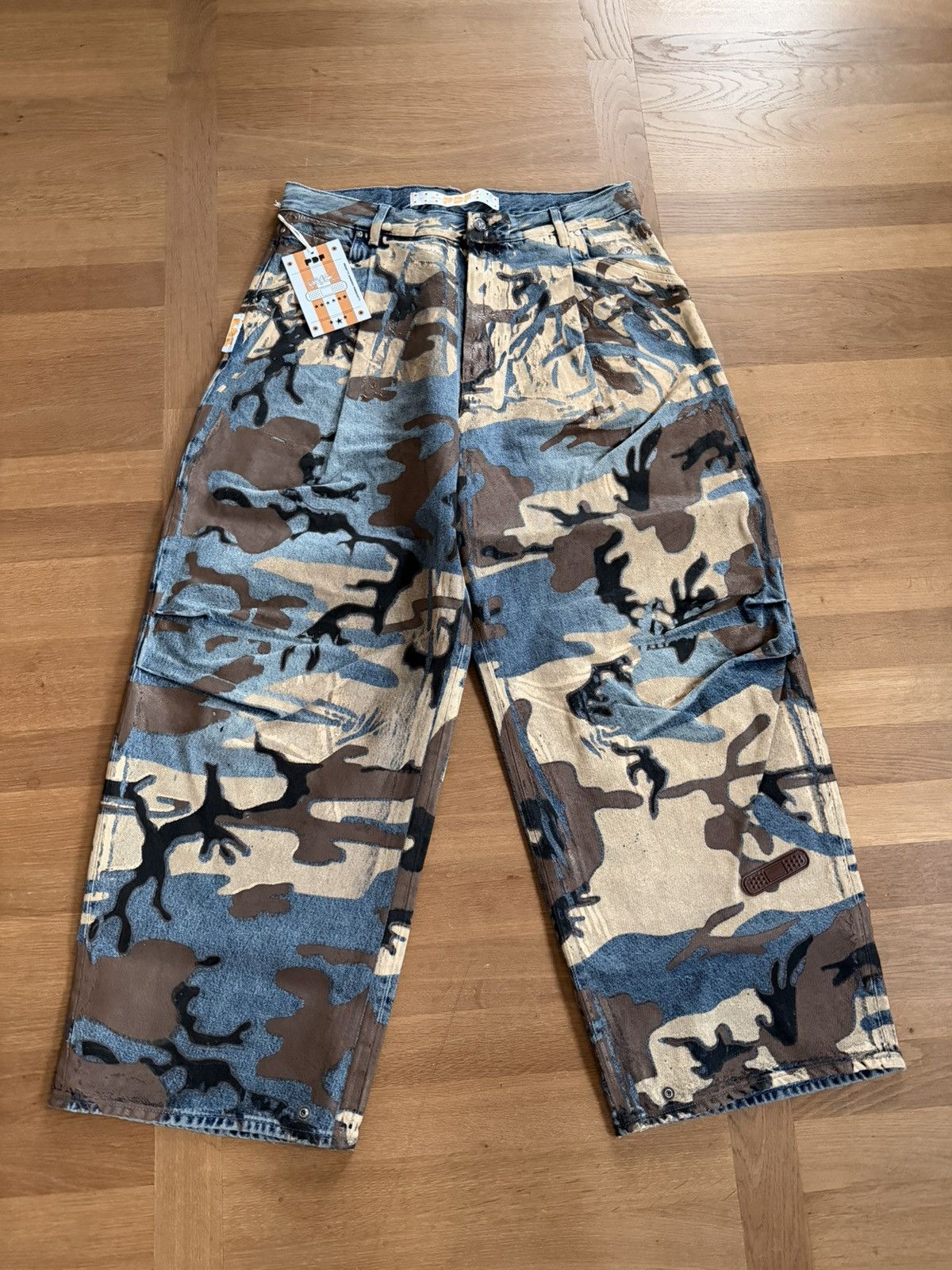 PDF PDF Channel Fat Angelo Camo SS26 Size US 34 / EU 50 - 1 Thumbnail