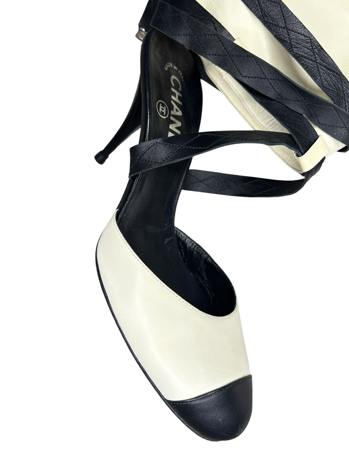 Chanel S/S 06 Glove Wrap Heels Size US 8 / IT 38 - 6 Thumbnail