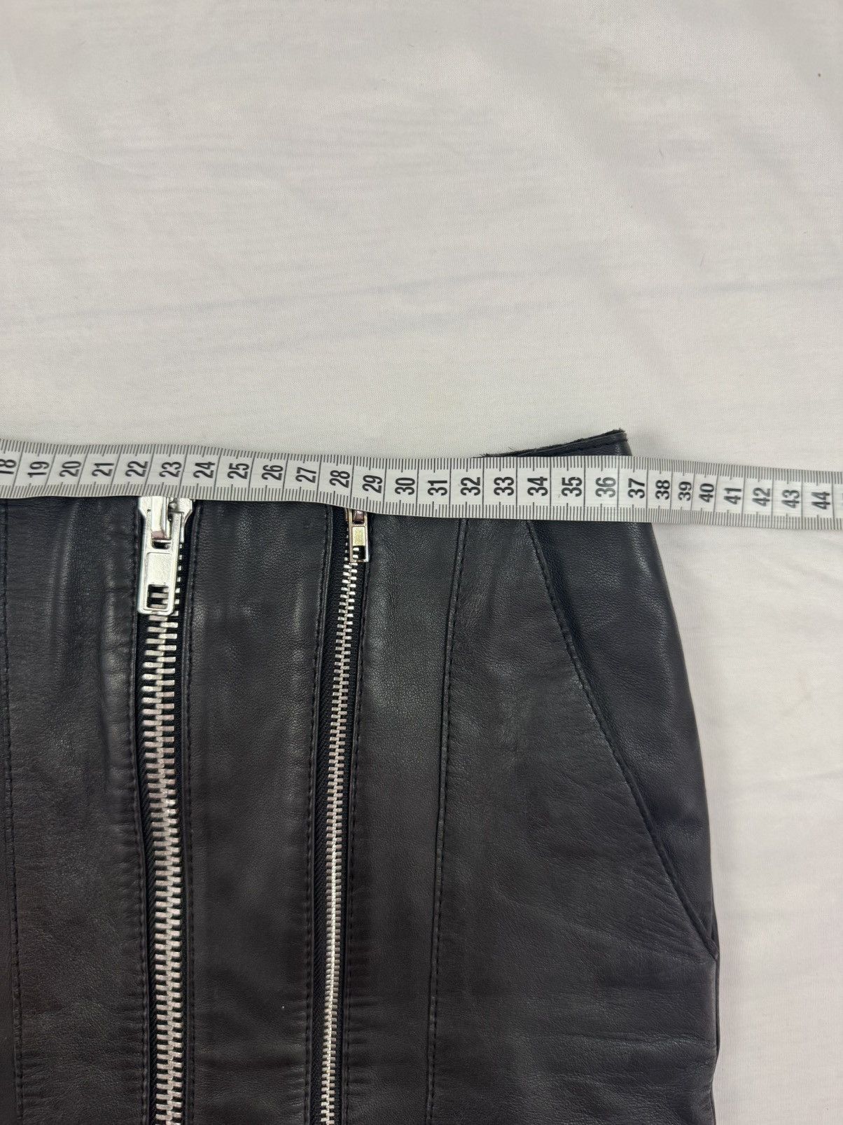 Maje 100% Lamb Leather Mini Skirt with pockets Size 25" / US 0 / IT 36 - 8 Thumbnail