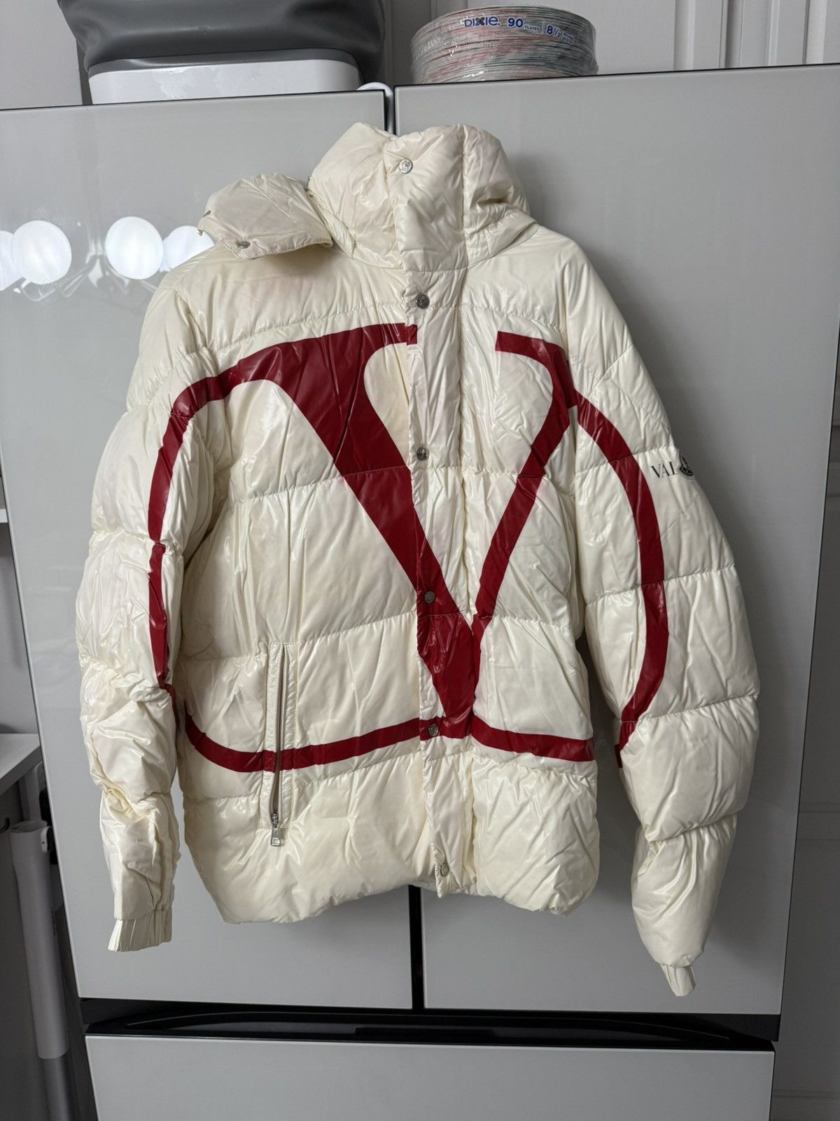 Moncler × Valentino White / Red Moncler X Valentino Coat size 52 (L/XL MENS) Size US L / EU 52-54 / 3 - 1 Thumbnail