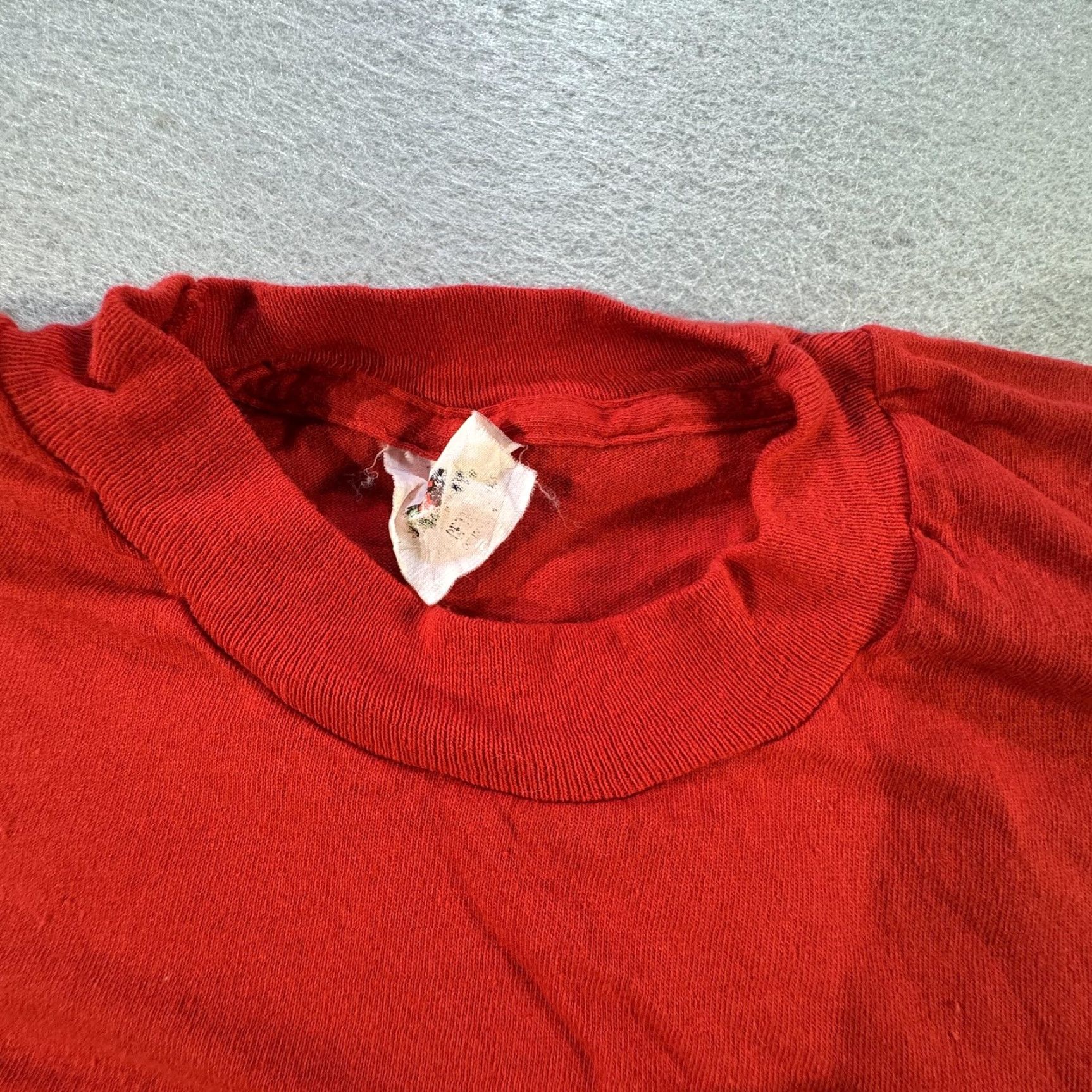 Vintage VINTAGE Screen Stars Shirt Mens Large Red Pocket Single Stitch USA Made 90s Crew Neck Short Sleeve T-Shirt Cotton Blank Size US L / EU 52-54 / 3 - 7 Thumbnail