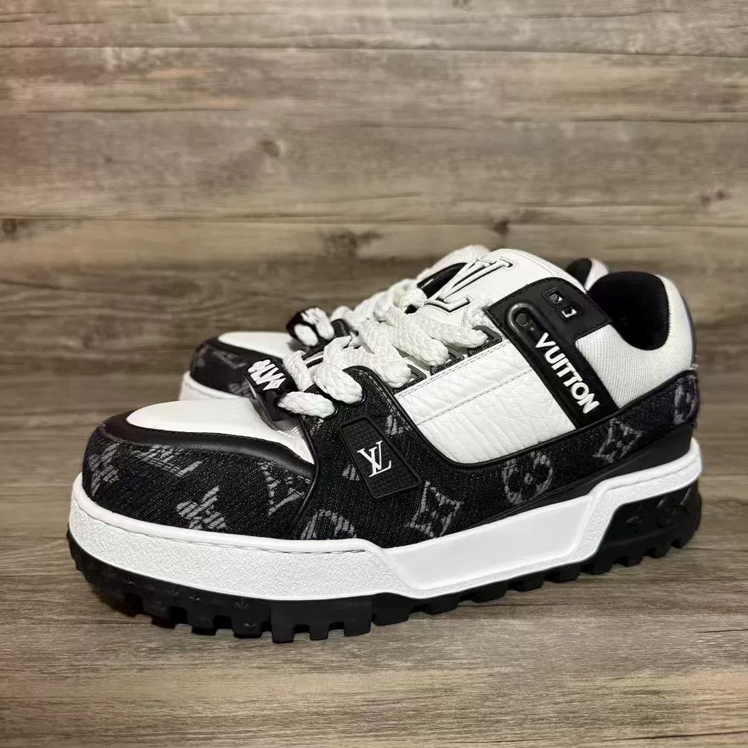 Louis Vuitton Louis Vuitton Training Denim Black Lowtop Sneakers 41 Men Size US 8.5 / EU 41-42 - 1 Thumbnail
