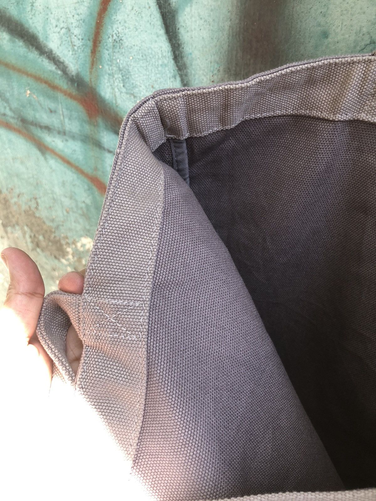 Fondation LV Grey tote bag