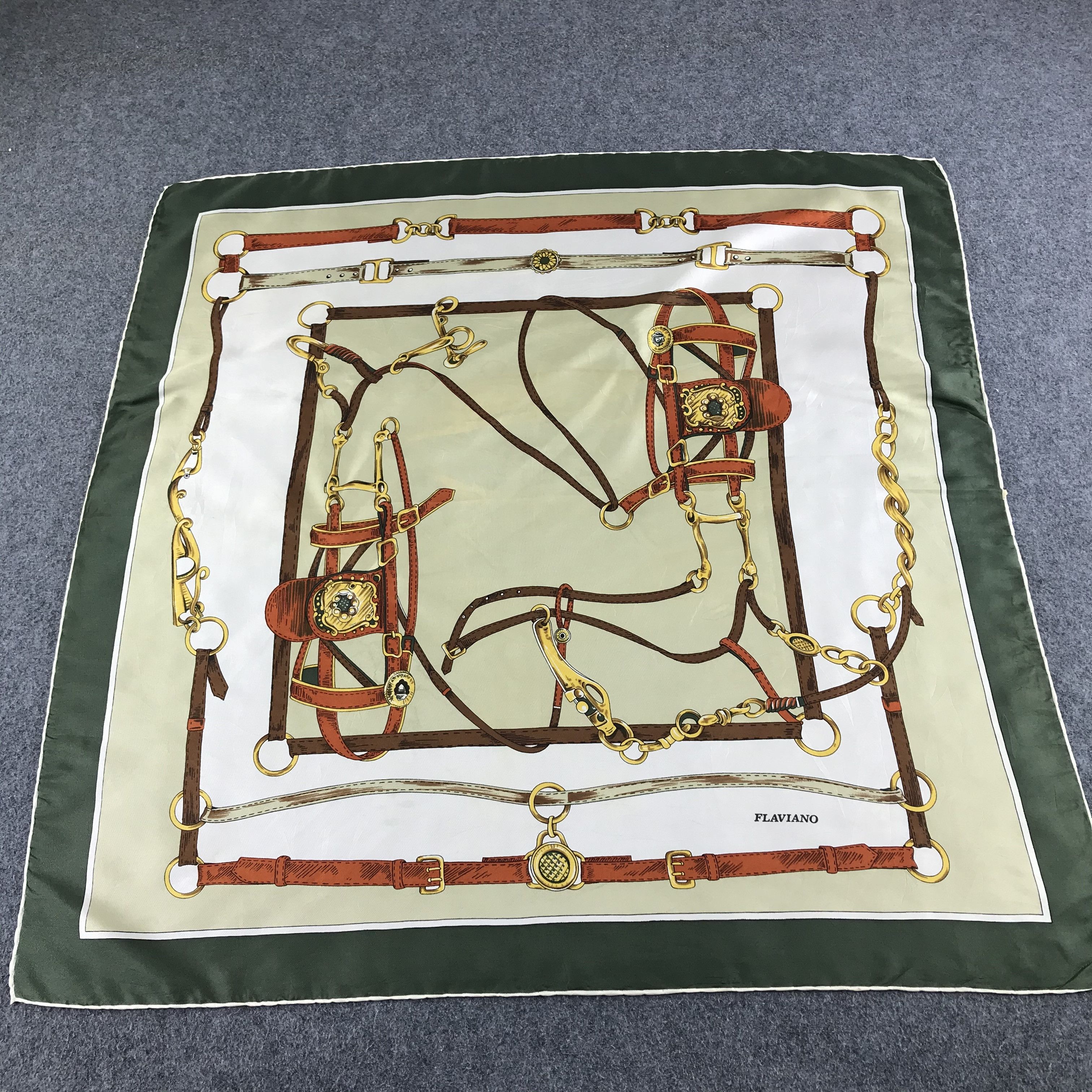 Vintage Vintage Flaviano Luxury Silk Scarf M62 Size ONE SIZE - 2 Thumbnail