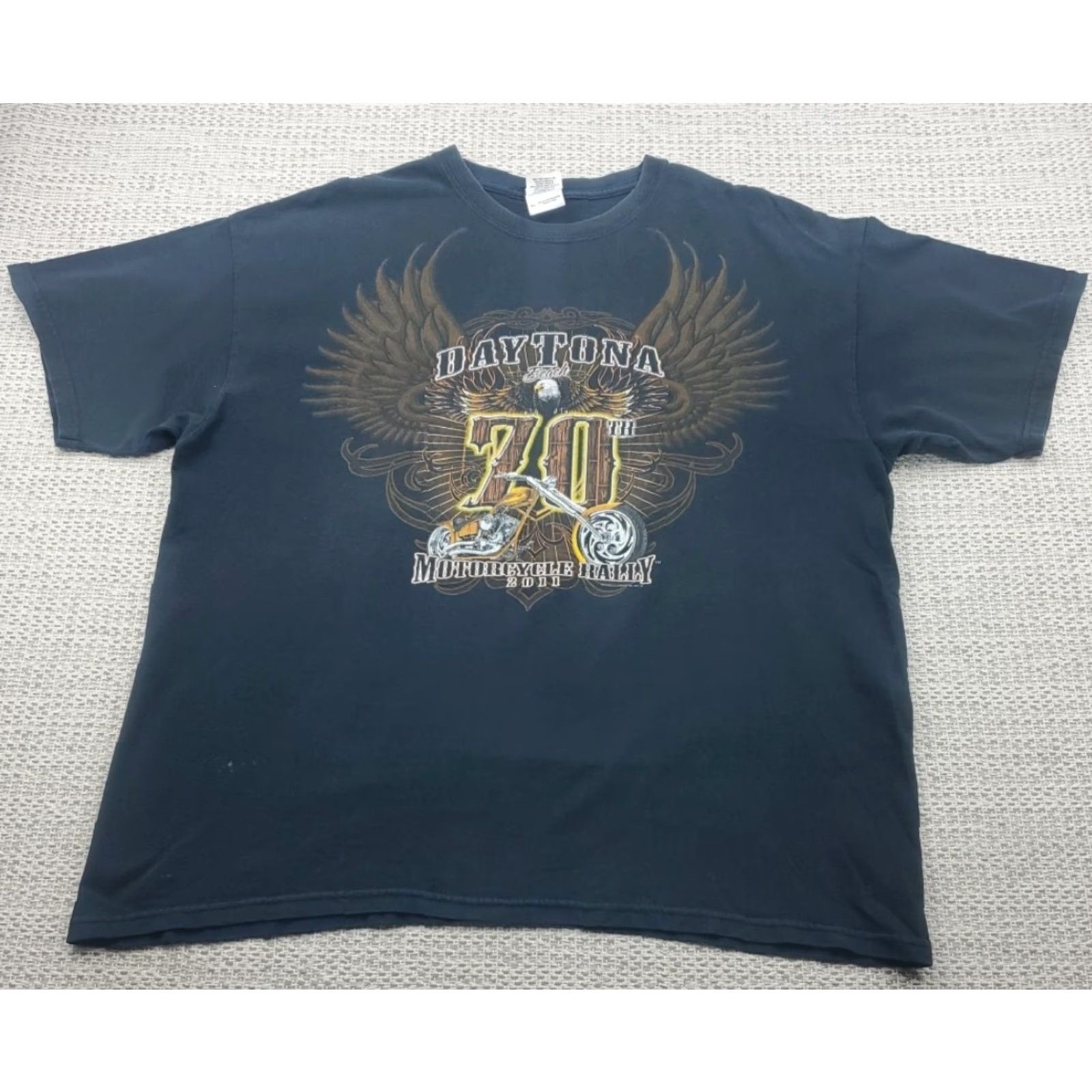 Gildan VINTAGE Bike Week Rally Daytona Beach 2011 T Shirt Adult XL 70th Annual Motorcycle Biker Size US XL / EU 56 / 4 - 3 Thumbnail