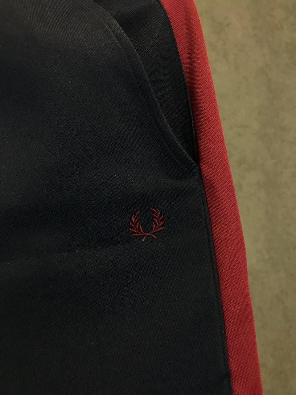 Fred Perry Fred Perry casual designer logo sweatpants Size US 30 / EU 46 - 3 Thumbnail