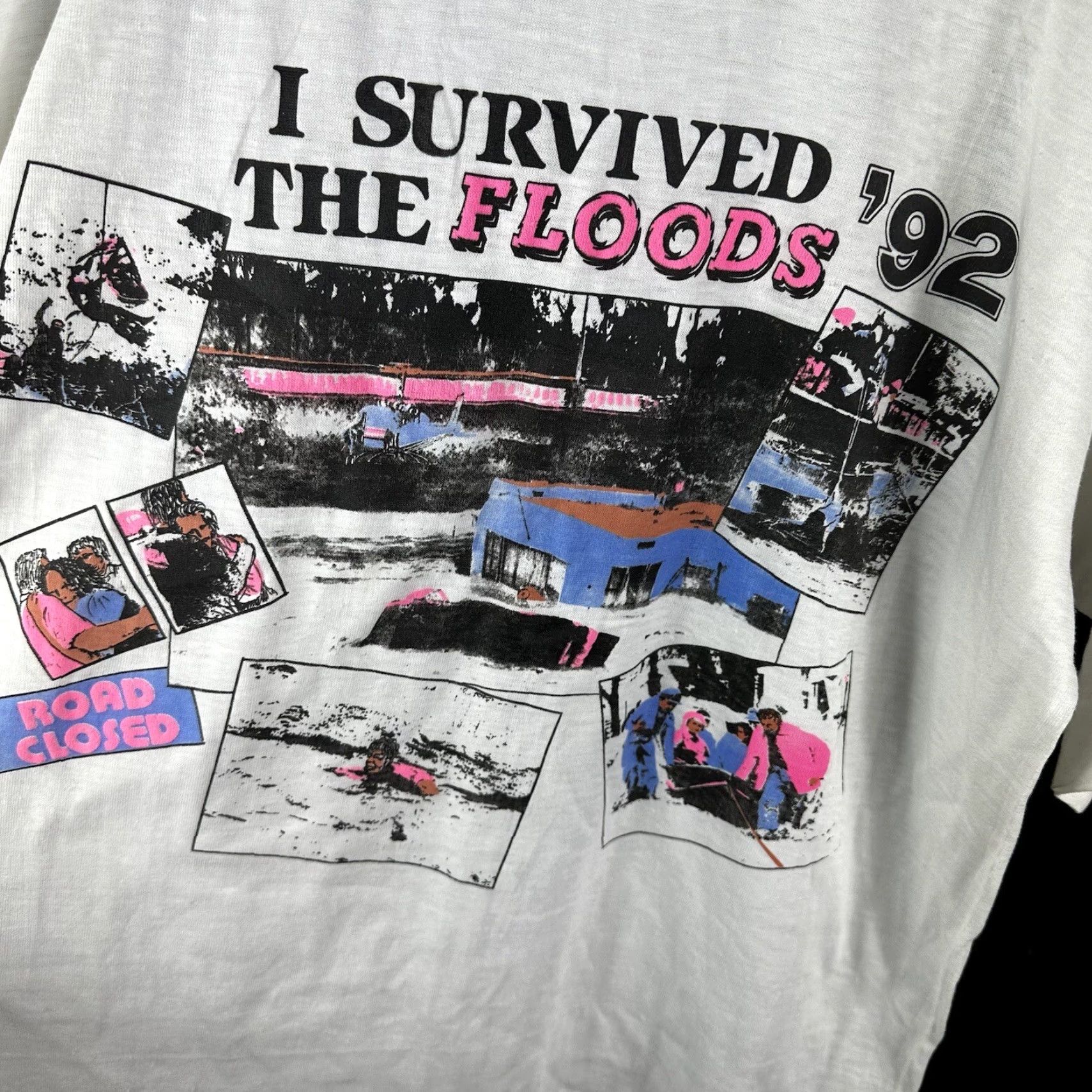 Vintage VINTAGE 90s 1992 “I Survived the Floods ‘92” T-shirt XL Ex Cond Shirt Mens Size US XL / EU 56 / 4 - 2 Thumbnail