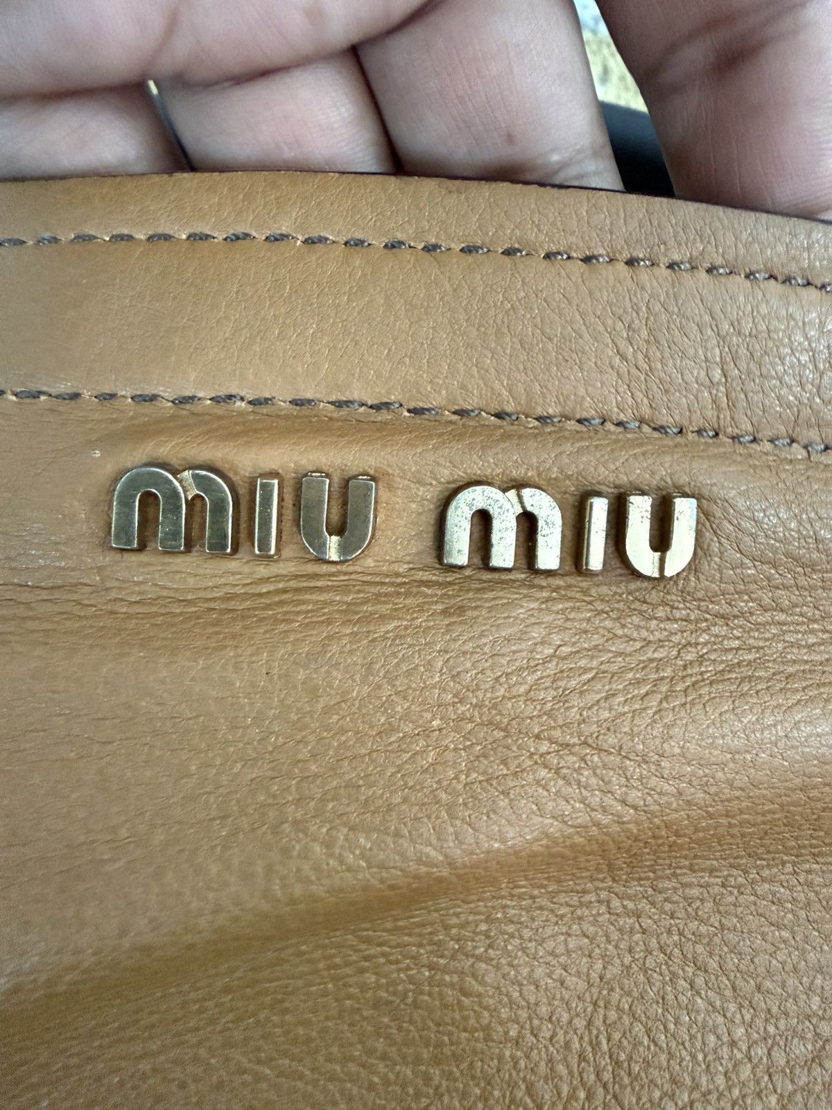 Miu Miu Miu Miu Leather Drawstring Flap Hobo Bag Size ONE SIZE - 7 Thumbnail