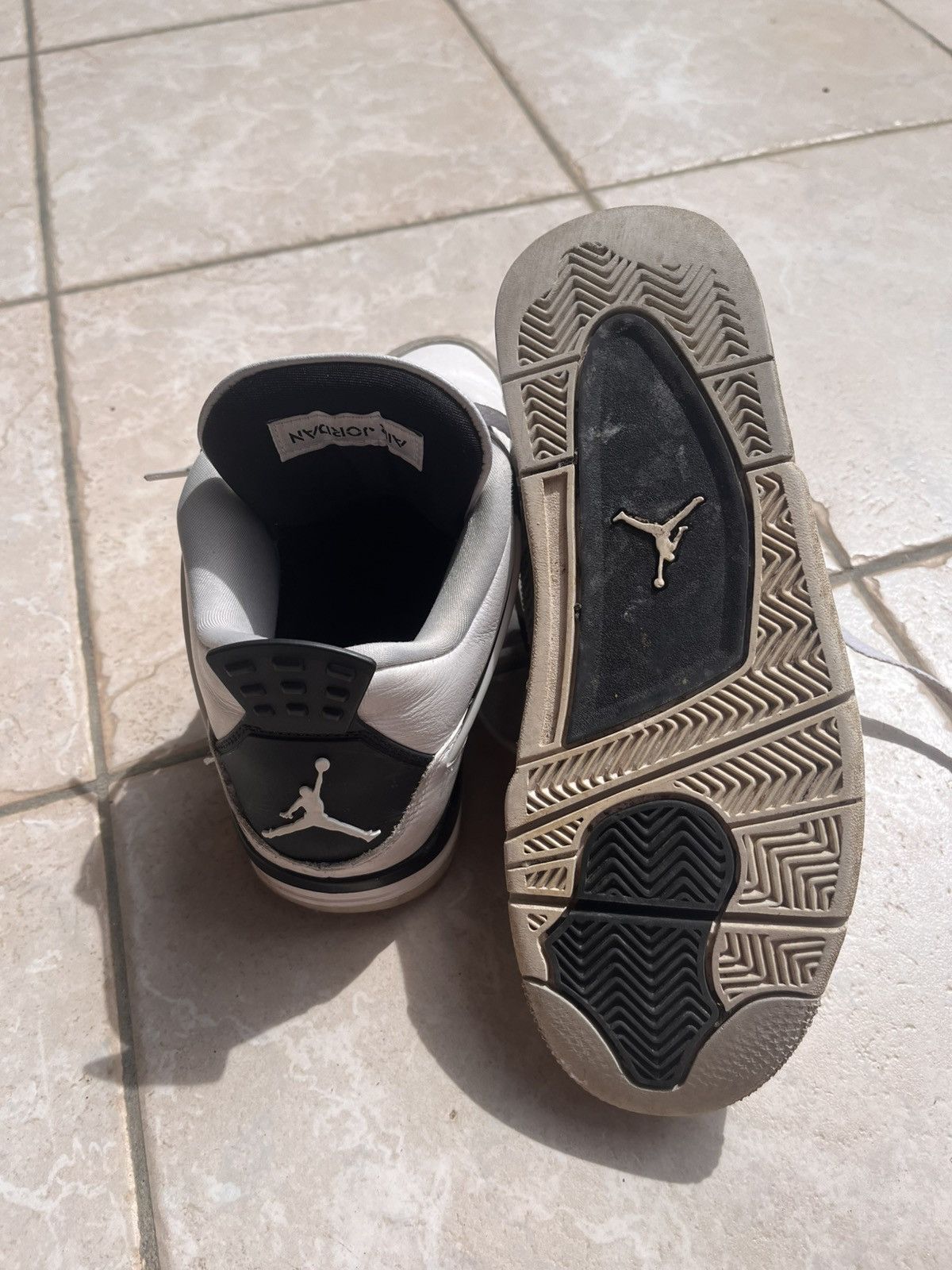Nike Jordan 4 military black Size US 8 / EU 41 - 8 Thumbnail