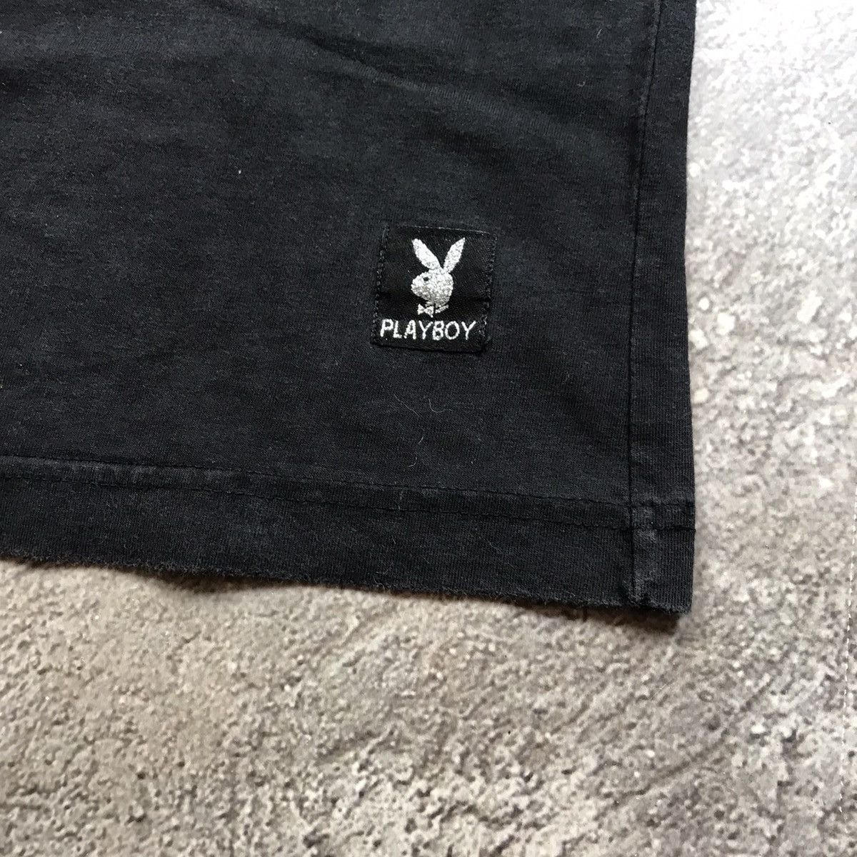 Vintage Vintage Playboy Heart Logo Graphic Tee Y2K Streetwear XL Size US XL / EU 56 / 4 - 4 Thumbnail