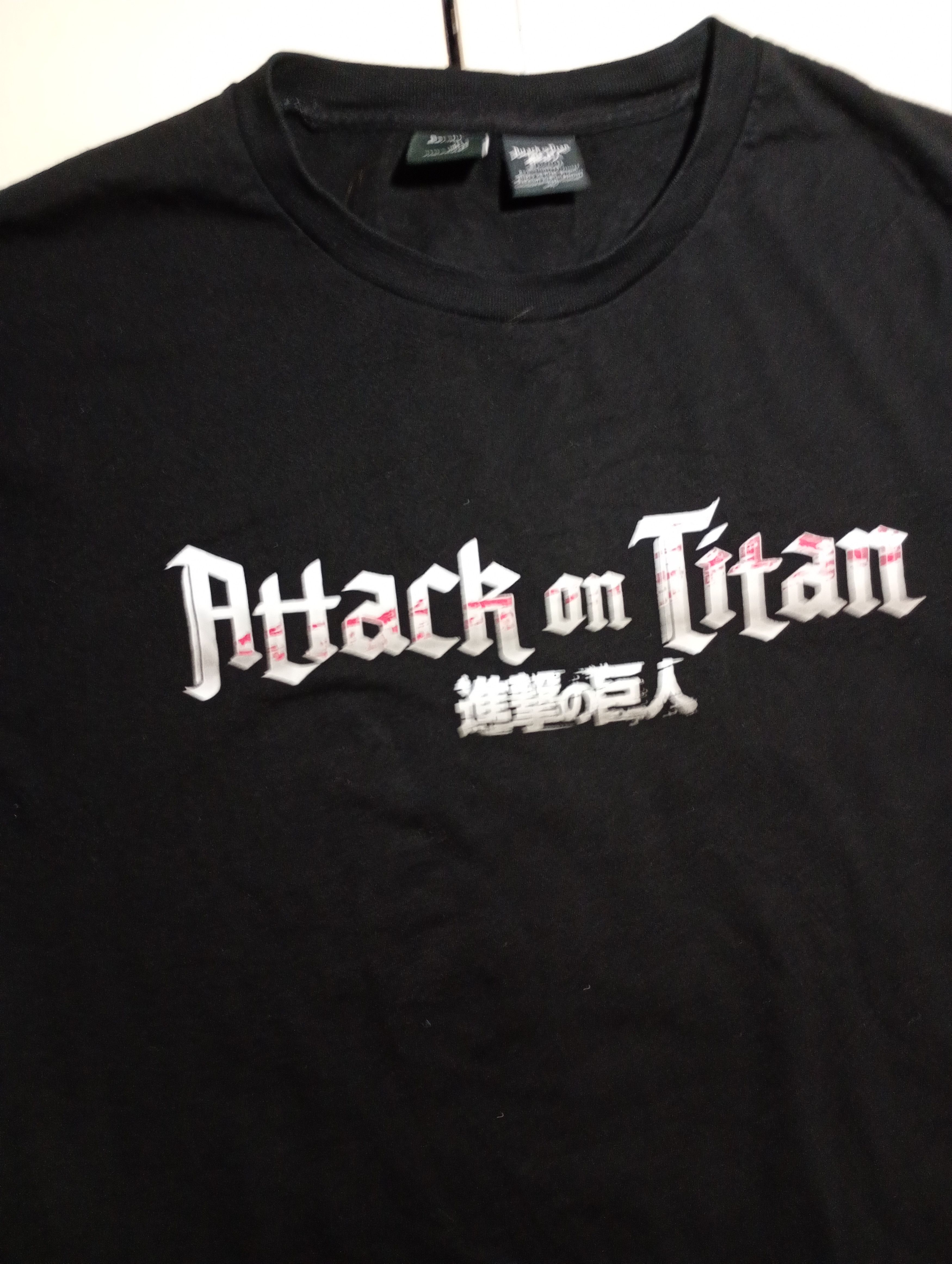 Bershka Bershka Attack on Titan Anime T-Shirt Size US M / EU 48-50 / 2 - 6 Thumbnail