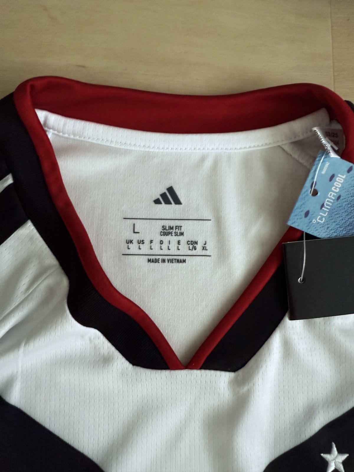 Adidas Germany 2026 World Cup Home Soccer Jersey Men Football Shirt Size US L / EU 52-54 / 3 - 7 Thumbnail