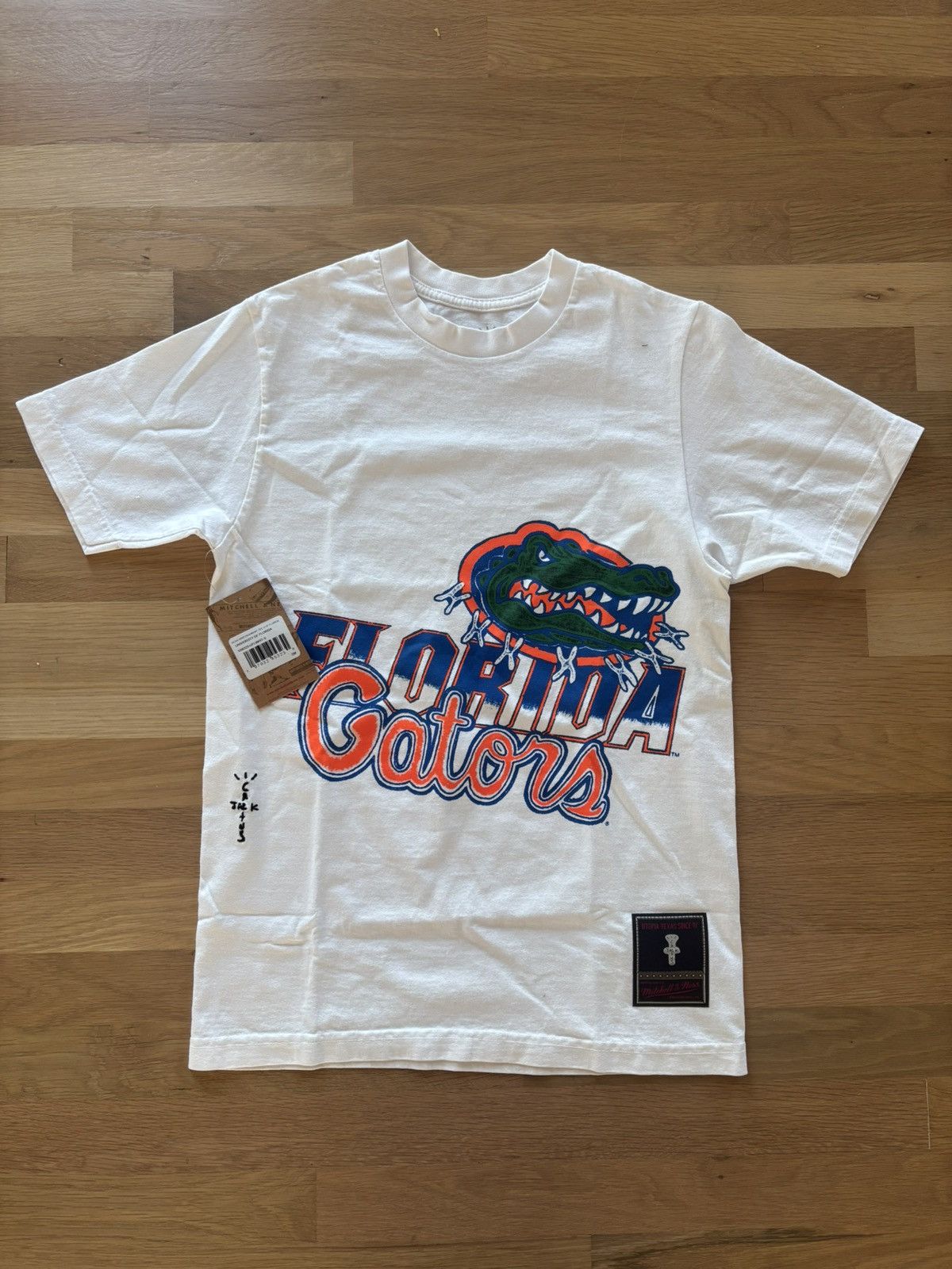 Mitchell & Ness × Travis Scott Travis Scott Michell & Ness Florida Handdrawn Tee Size US S / EU 44-46 / 1 - 3 Thumbnail