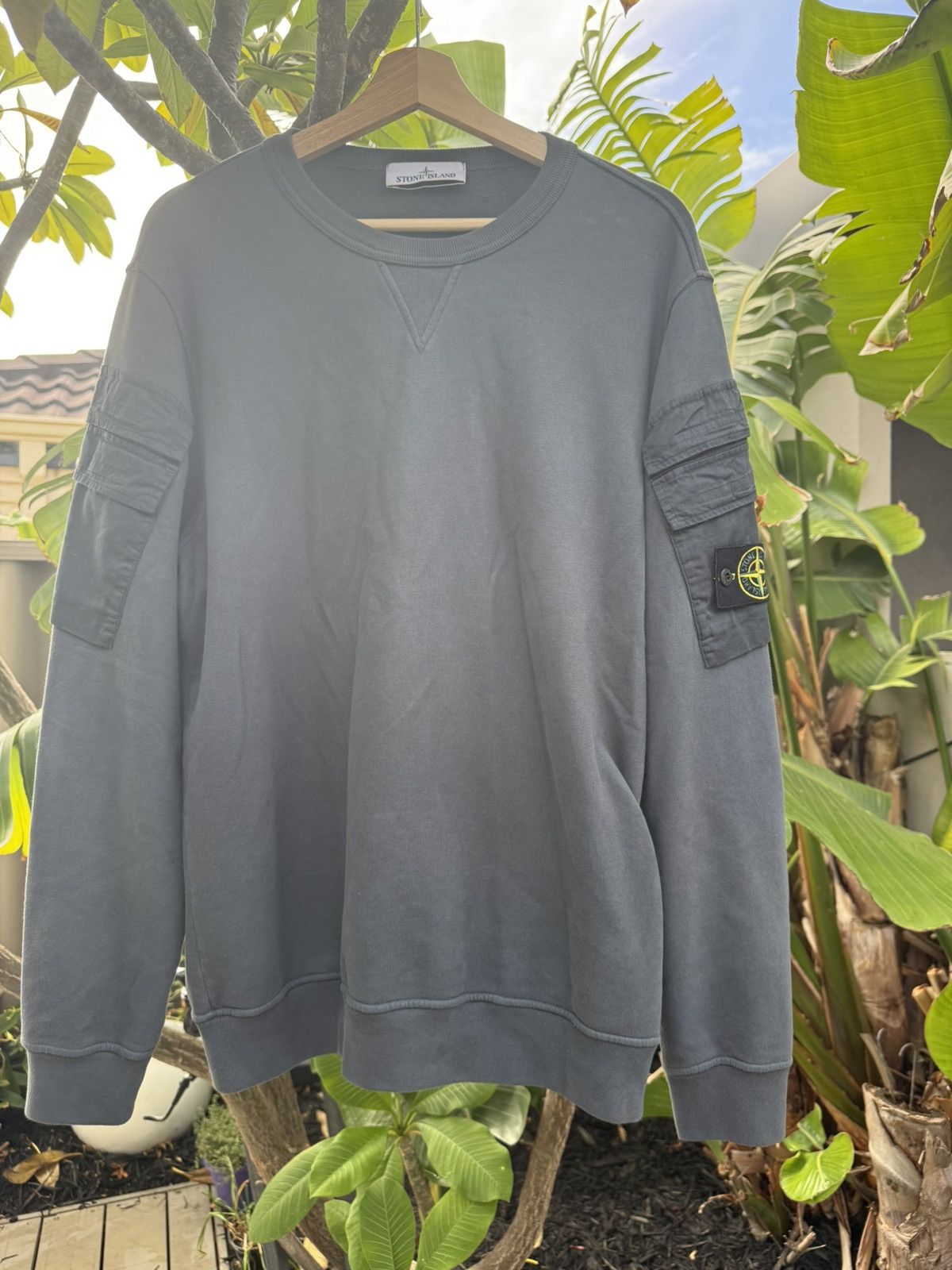 Stone Island 2023 Stone Island crewneck sweatshirt with arm panel/cargo Size US M / EU 48-50 / 2 - 8 Thumbnail