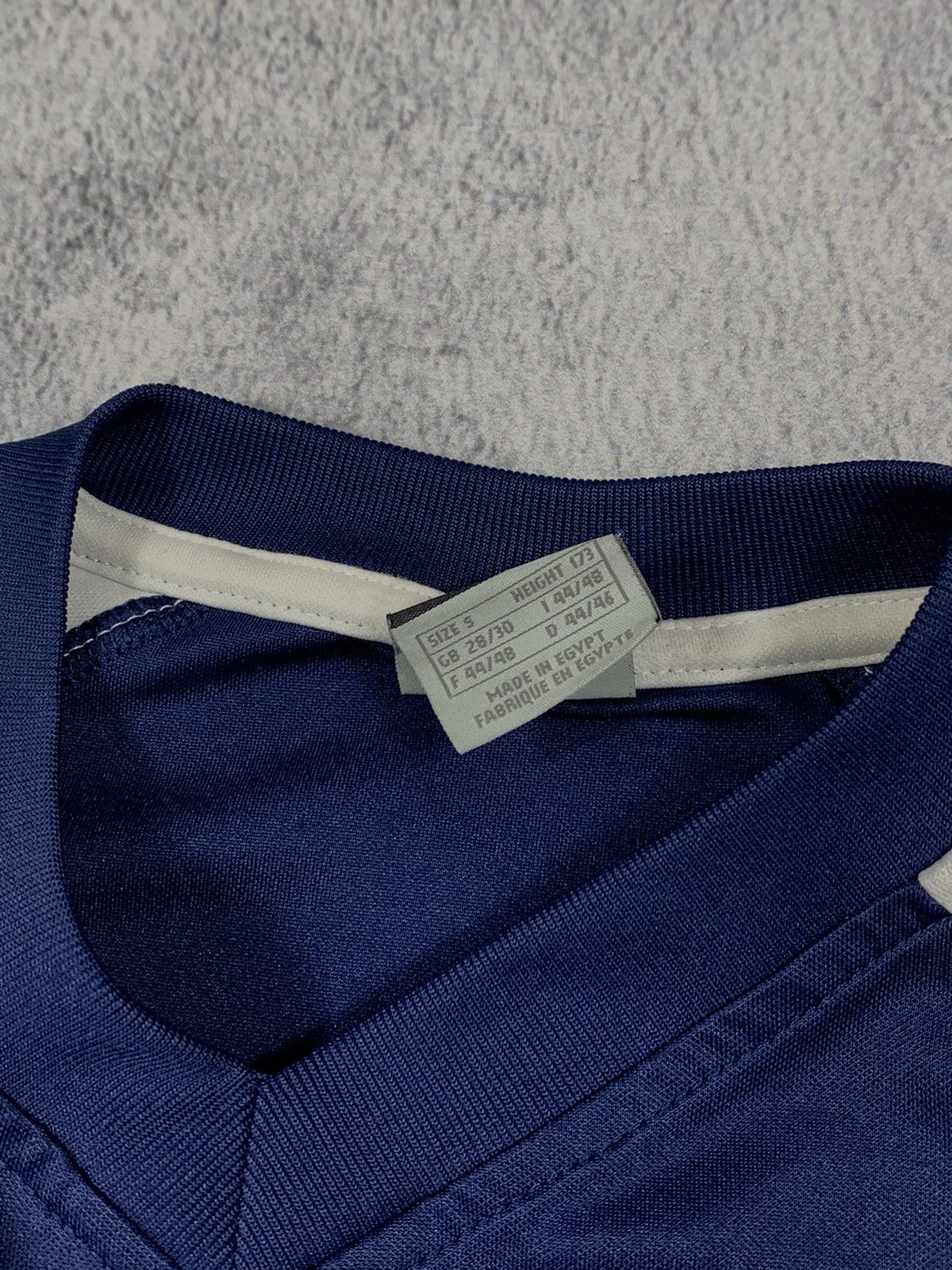 Nike Vintage Nike tee streetwear small swoosh y2k size S Size US S / EU 44-46 / 1 - 5 Thumbnail