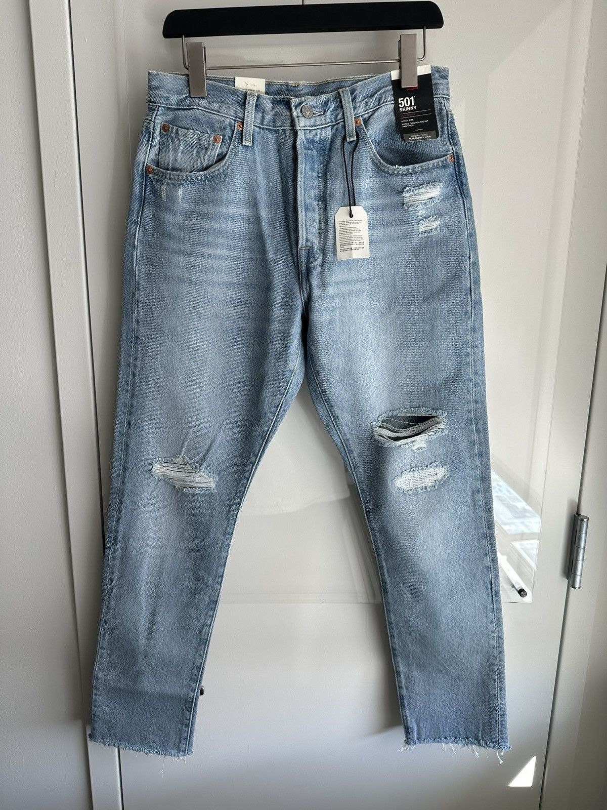 Levi's 501 Skinny High Waist Distressed Jeans Size 29" - 1 Thumbnail