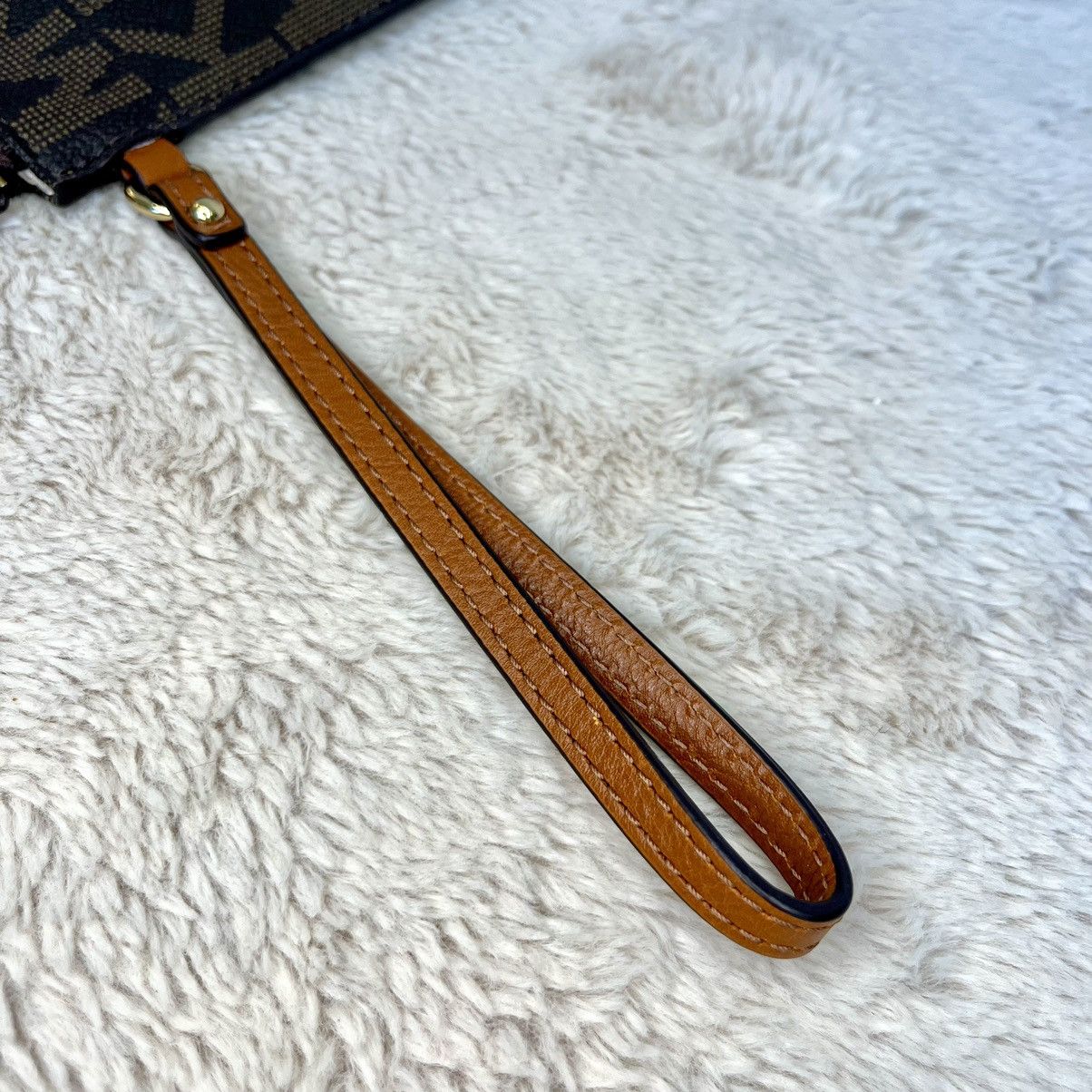 Michael Kors NWT Michael Kors Fulton Monogram Clutch Wristlet Size ONE SIZE - 11 Thumbnail