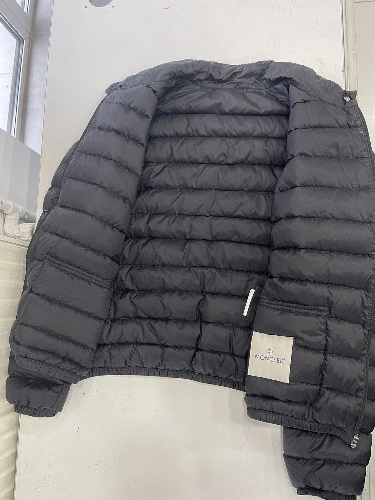 Moncler Moncler lans down puffer jacket Size M / US 6-8 / IT 42-44 - 3 Thumbnail