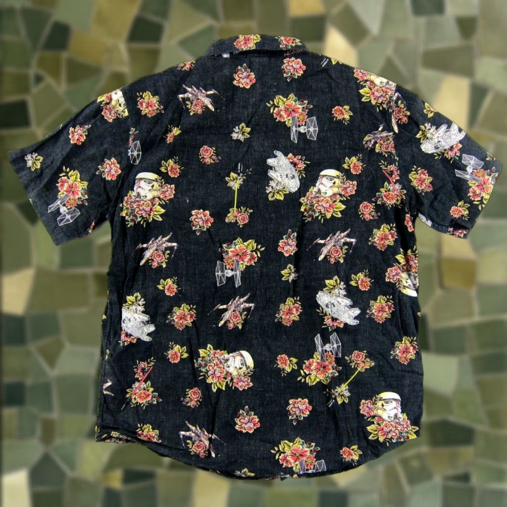 Star Wars VINTAGE Star Wars Lucas Film Black Pink Floral Button Up Short Sleeve Hawaiian Shirt L Size US L / EU 52-54 / 3 - 1 Thumbnail