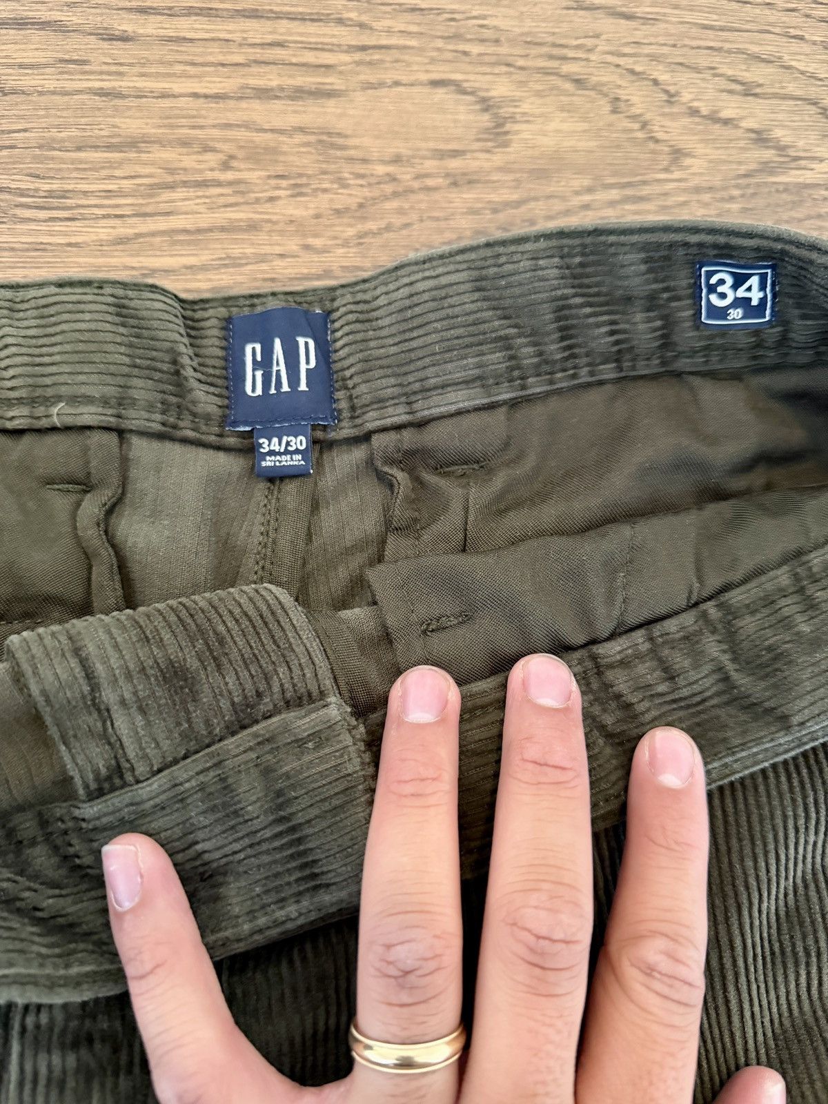 Gap Gap Corduroy Loose Pants. Size US 34 / EU 50 - 3 Thumbnail