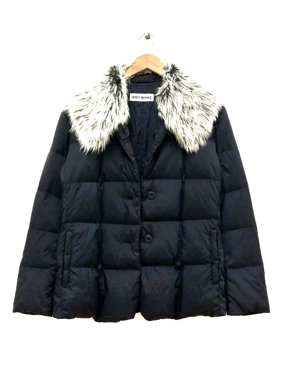 Issey Miyake ISSEY MIYAKE Faux Fur Collar Detachable Down Jacket Black Size L / US 10 / IT 46 - 1 Thumbnail