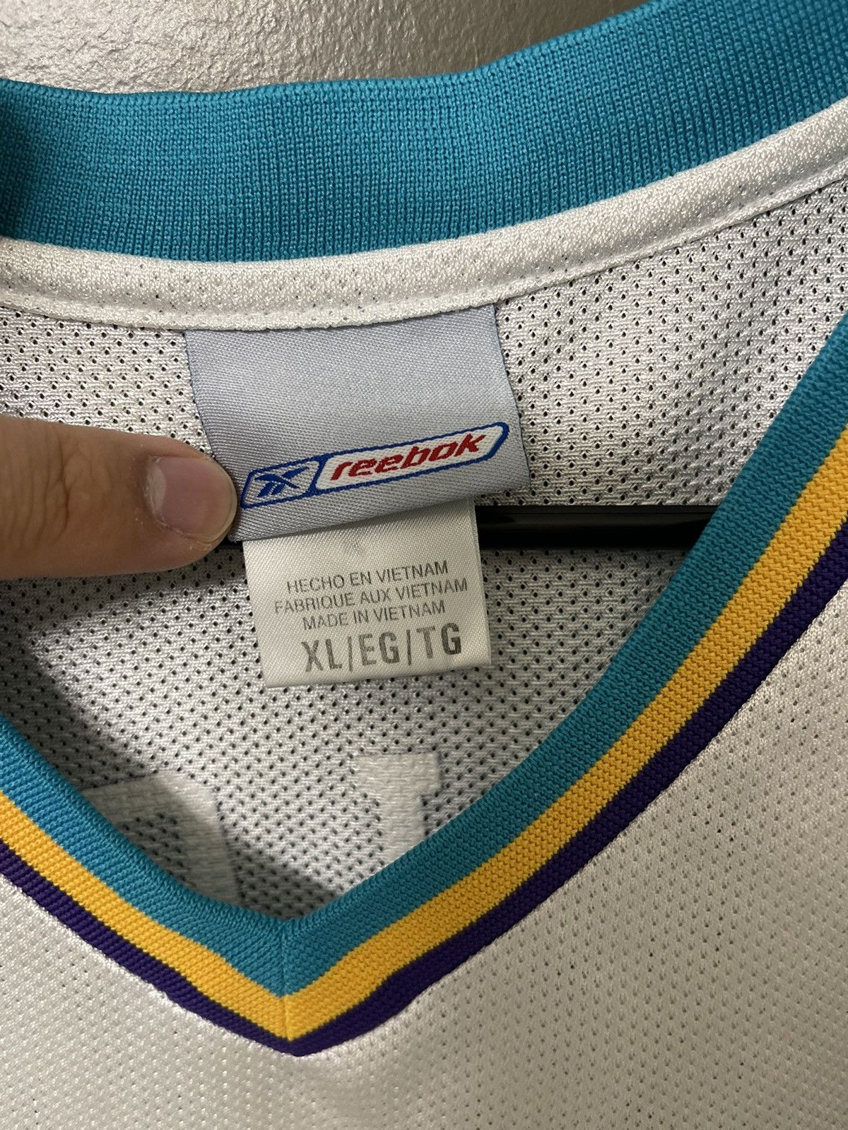 NBA Jamaal Magloire New Orleans Jersey Size US XL / EU 56 / 4 - 3 Thumbnail