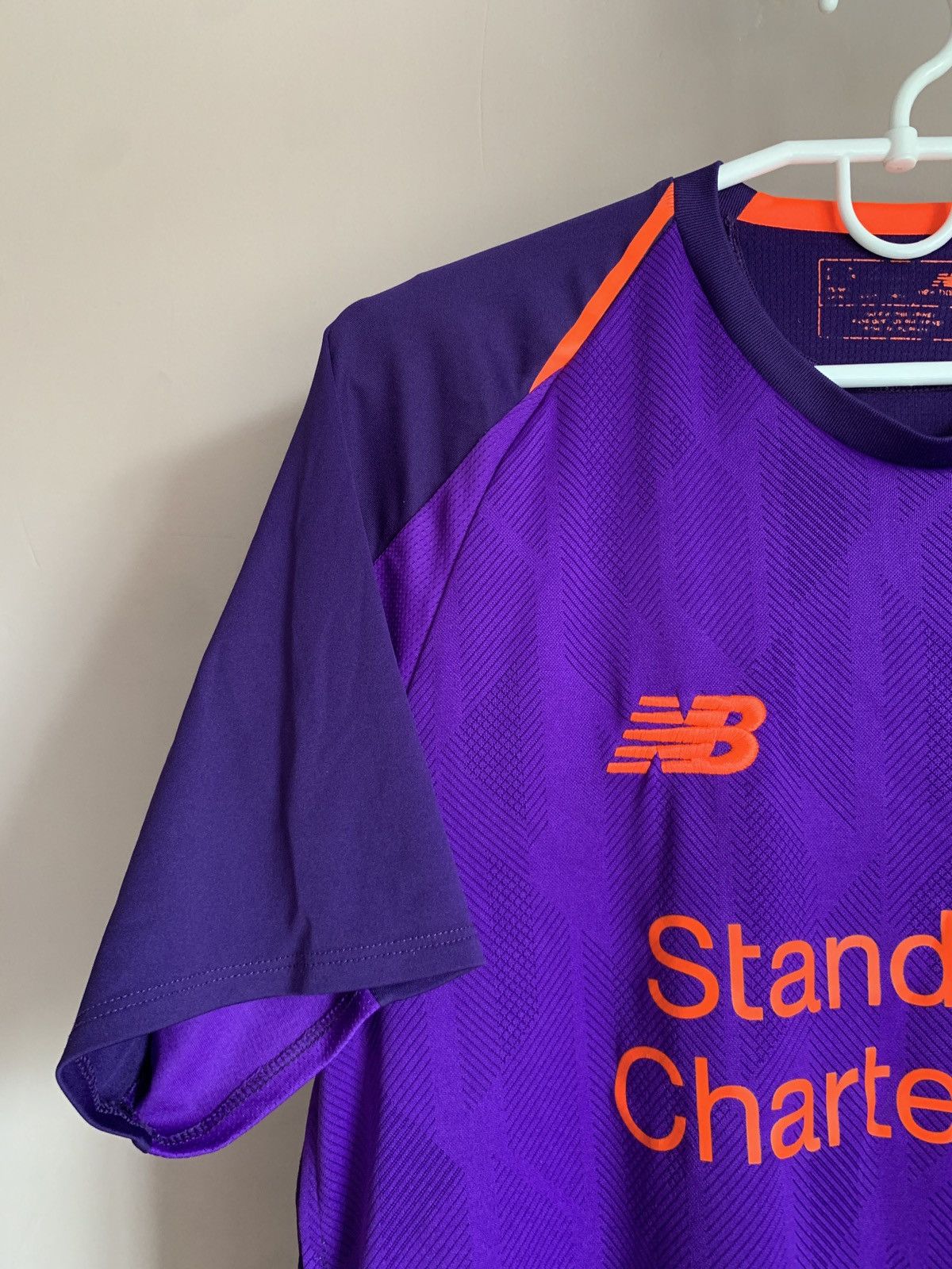 New Balance Liverpool Away Football Shirt New Balance Soccer Jersey Sz S Size US S / EU 44-46 / 1 - 3 Thumbnail