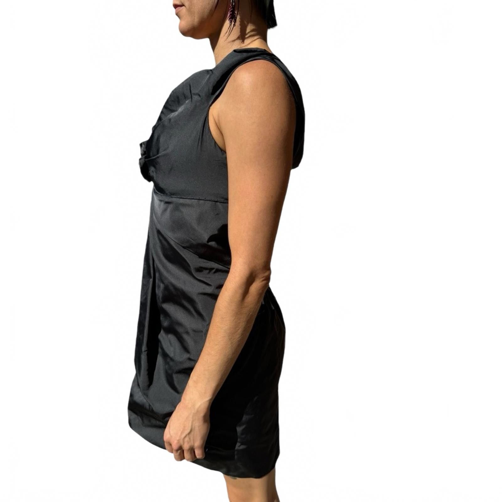 Marc Jacobs Marc Jacobs Sz 4 Black Draped Silk Bubble Hem Dress Size S / US 4 / IT 40 - 4 Thumbnail